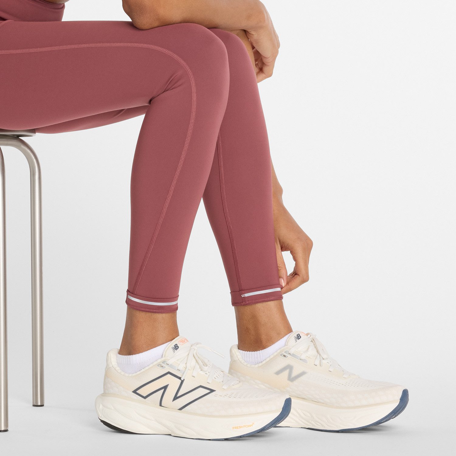 New Balance Runningtights Sleek High Rise Legging 25"
