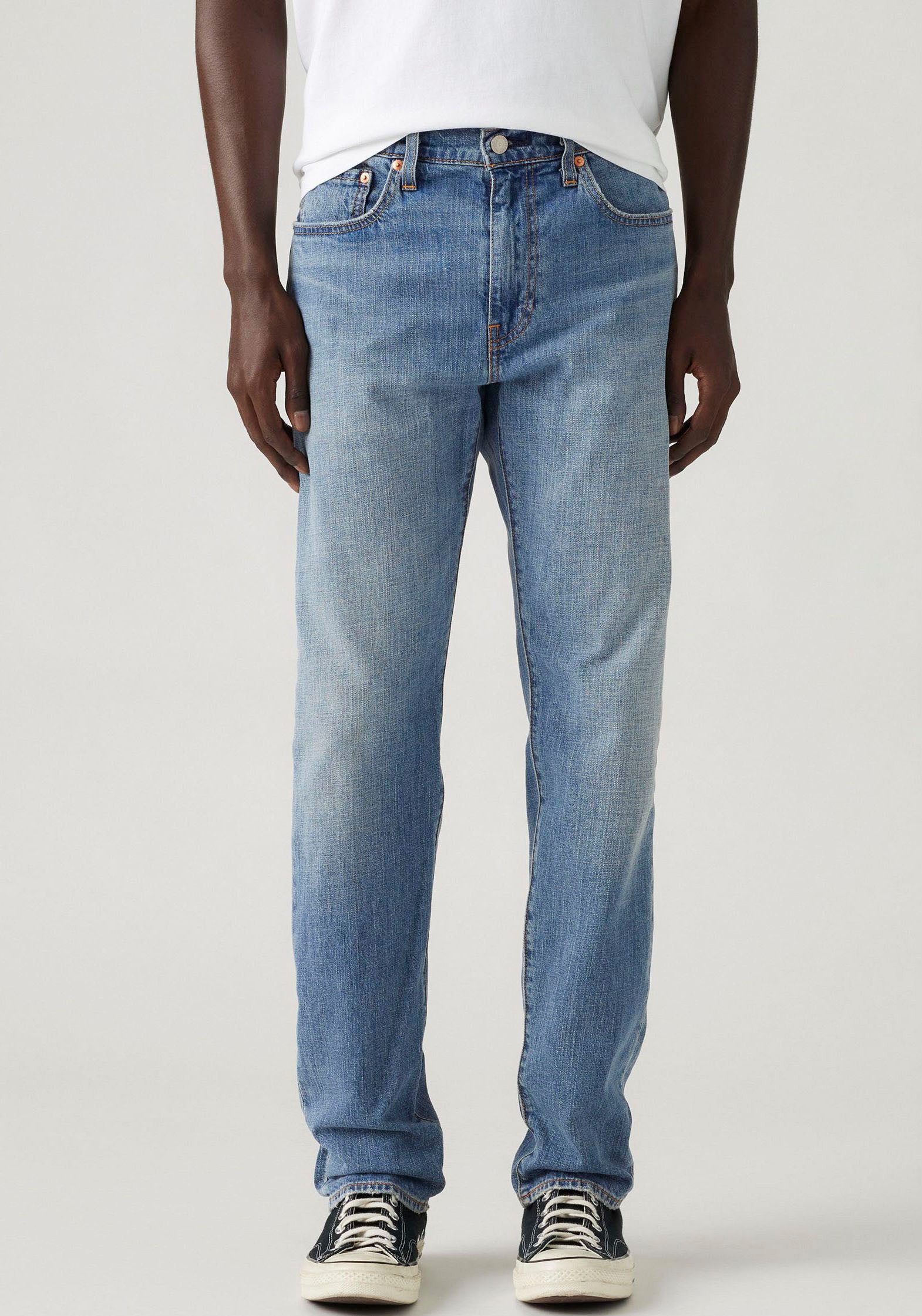 Levi's® Tapered jeans 502 TAPER in een elegante, moderne stijl