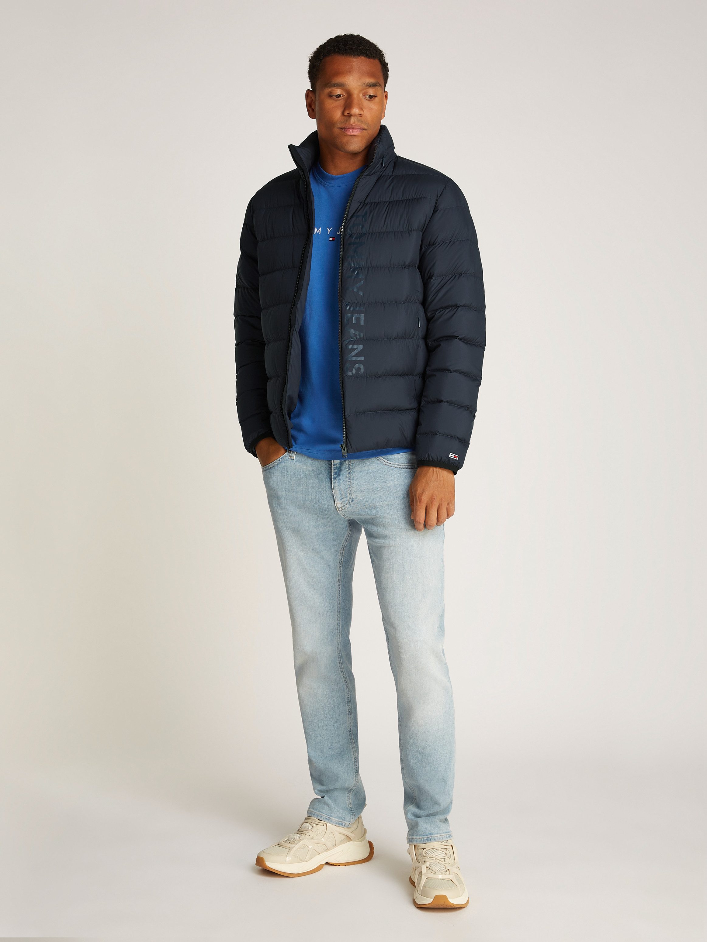 TOMMY JEANS Gewatteerde jas TJM LT DOWN PRINTED JACKET