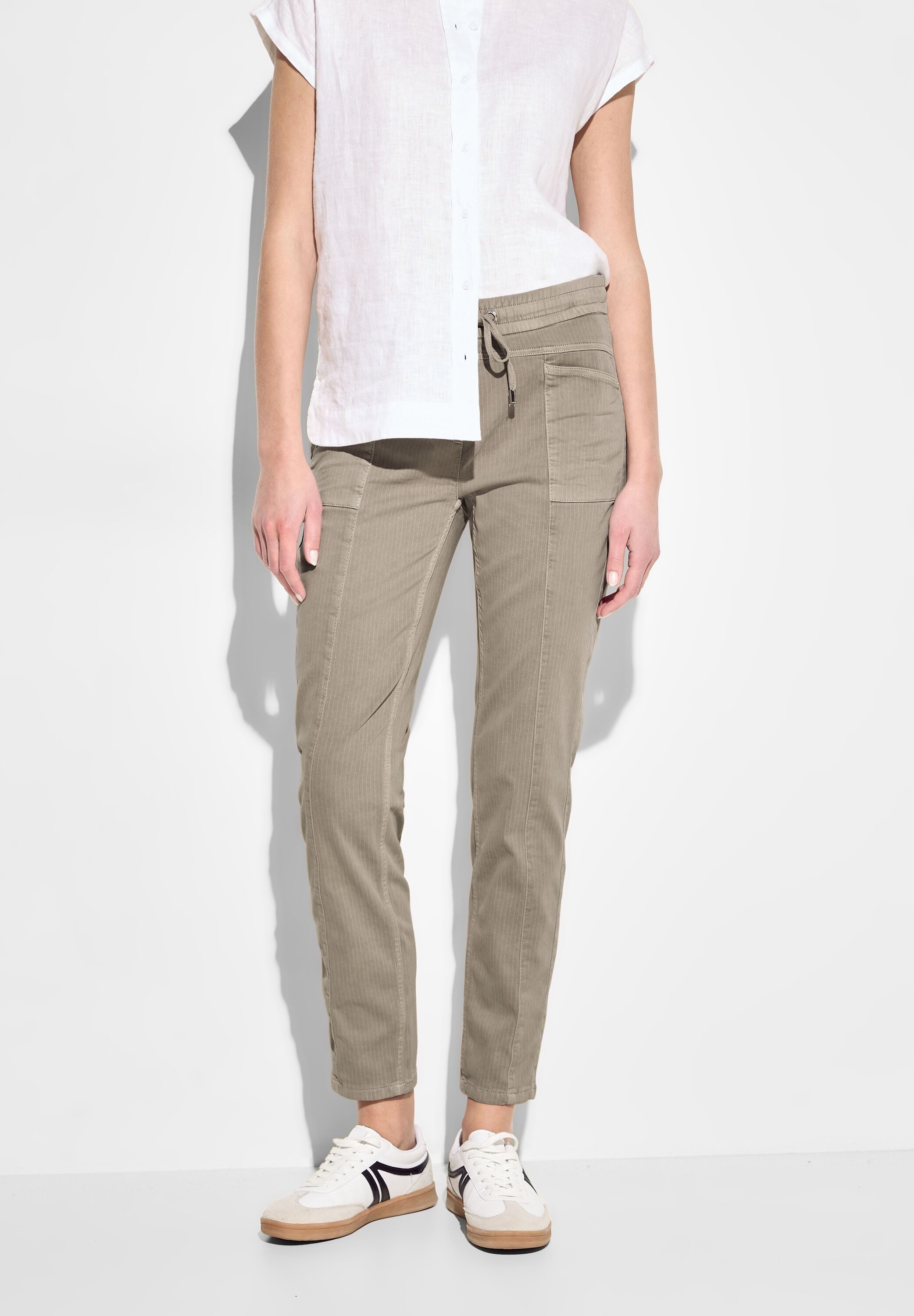 Cecil Joggingbroek Stijl Tracey met fijne strepen dames joggingbroeken maat XS (36) beige