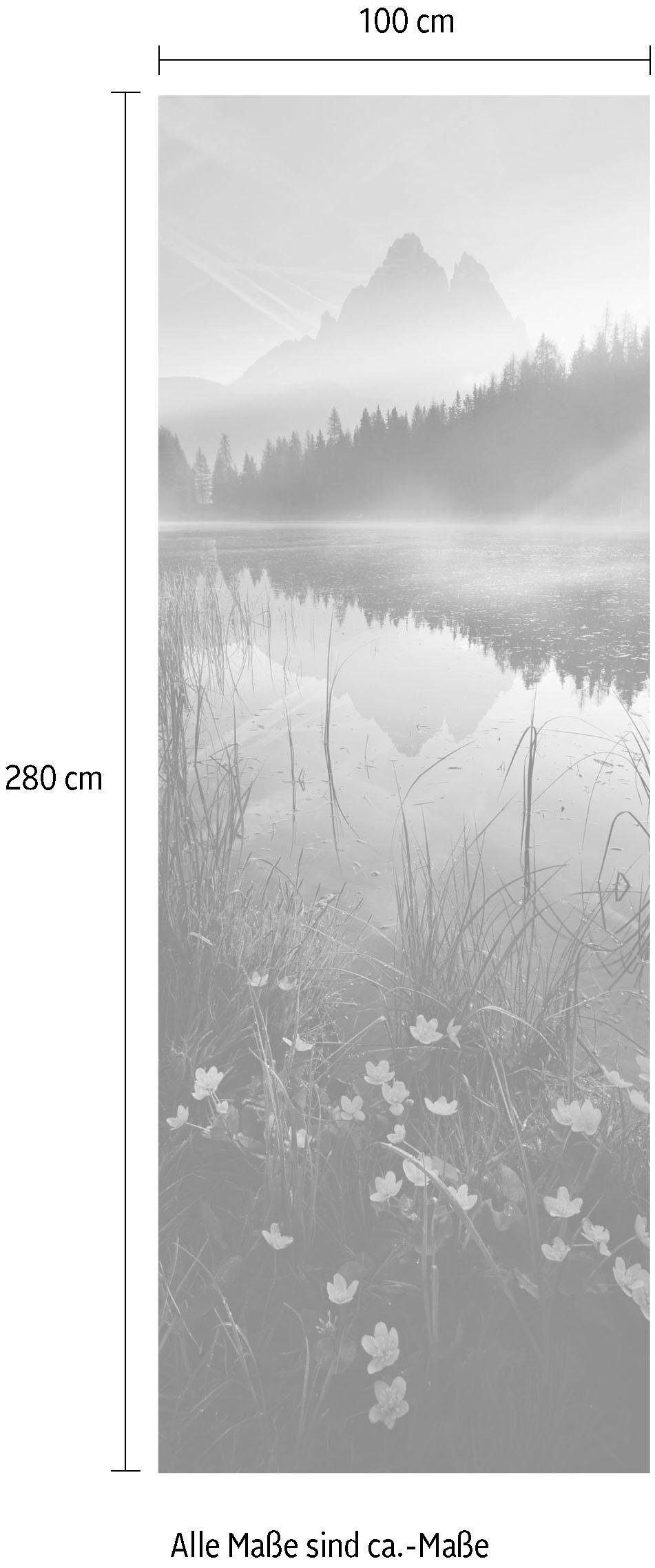Komar Vliesbehang Digitale print vlies - Morning Mist - Afmeting 100 x 280 cm (1 stuk)