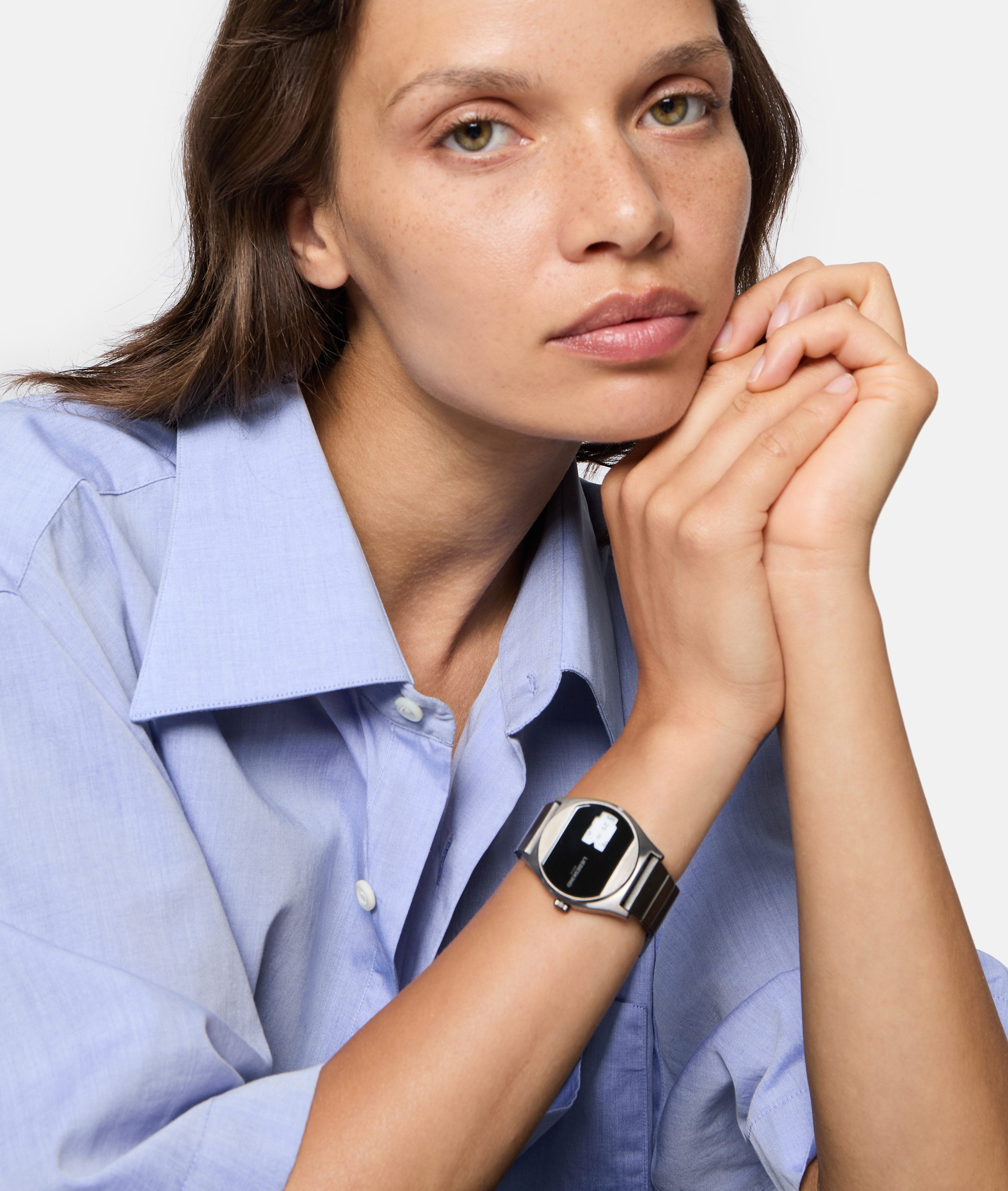 Liebeskind Berlin Kwartshorloge Vinyl Vision Horloge, dameshorloge, stalen band, analoog