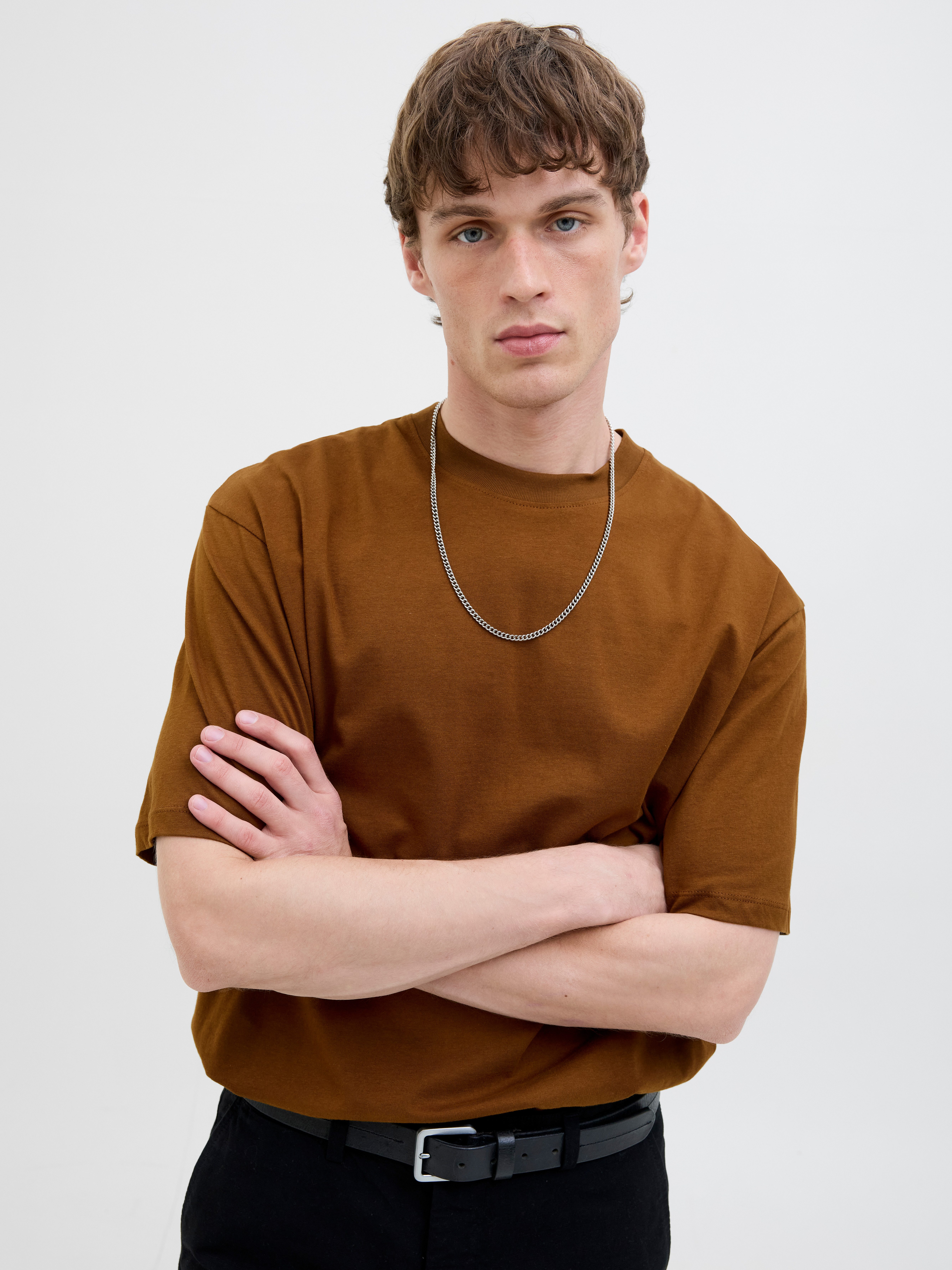 Jack & Jones Oversized shirt JJEBRADLEY TEE SS O-NECK NOOS