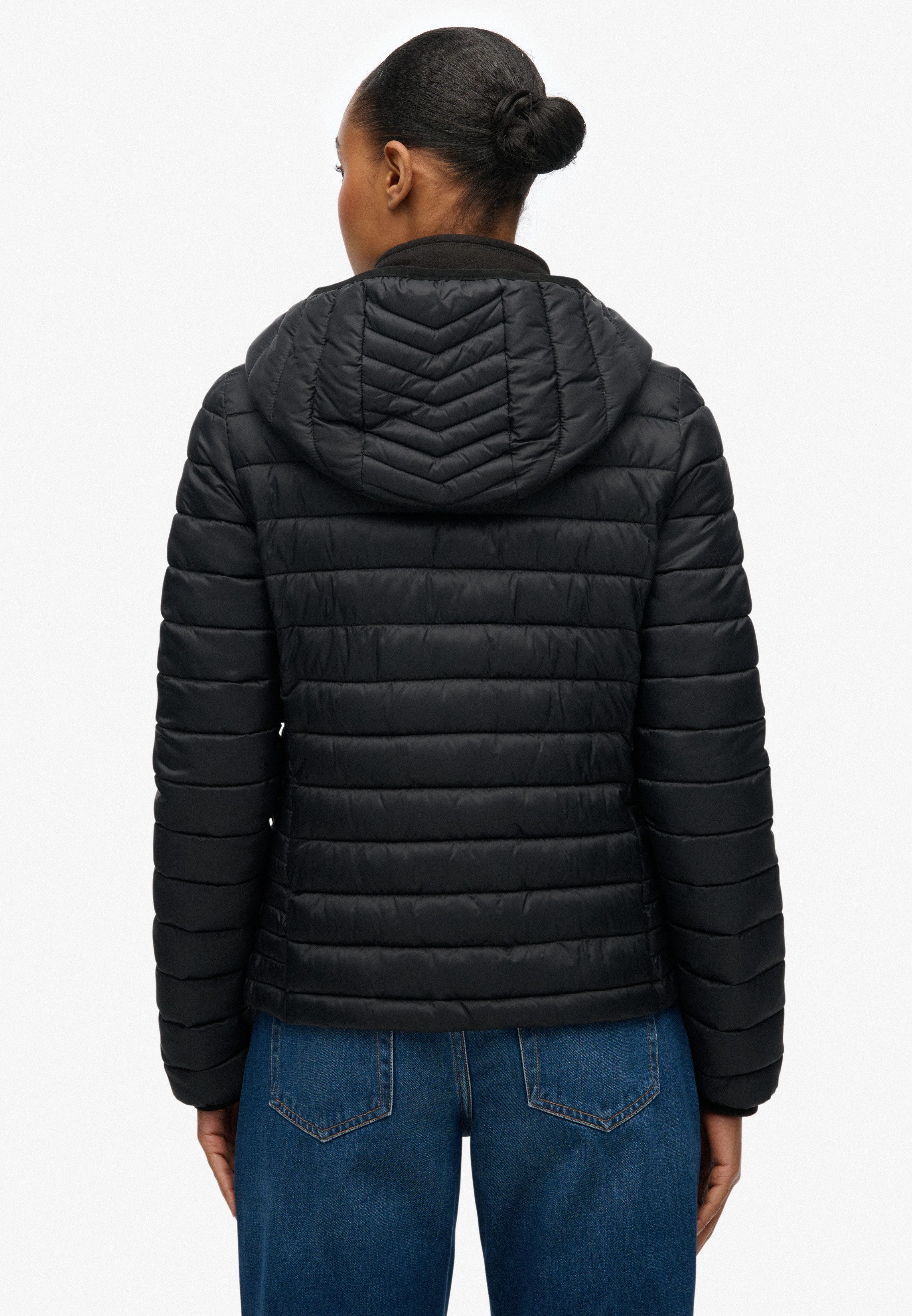 Superdry Gewatteerde jas HOODED FUJI LITE PADDED JACKET