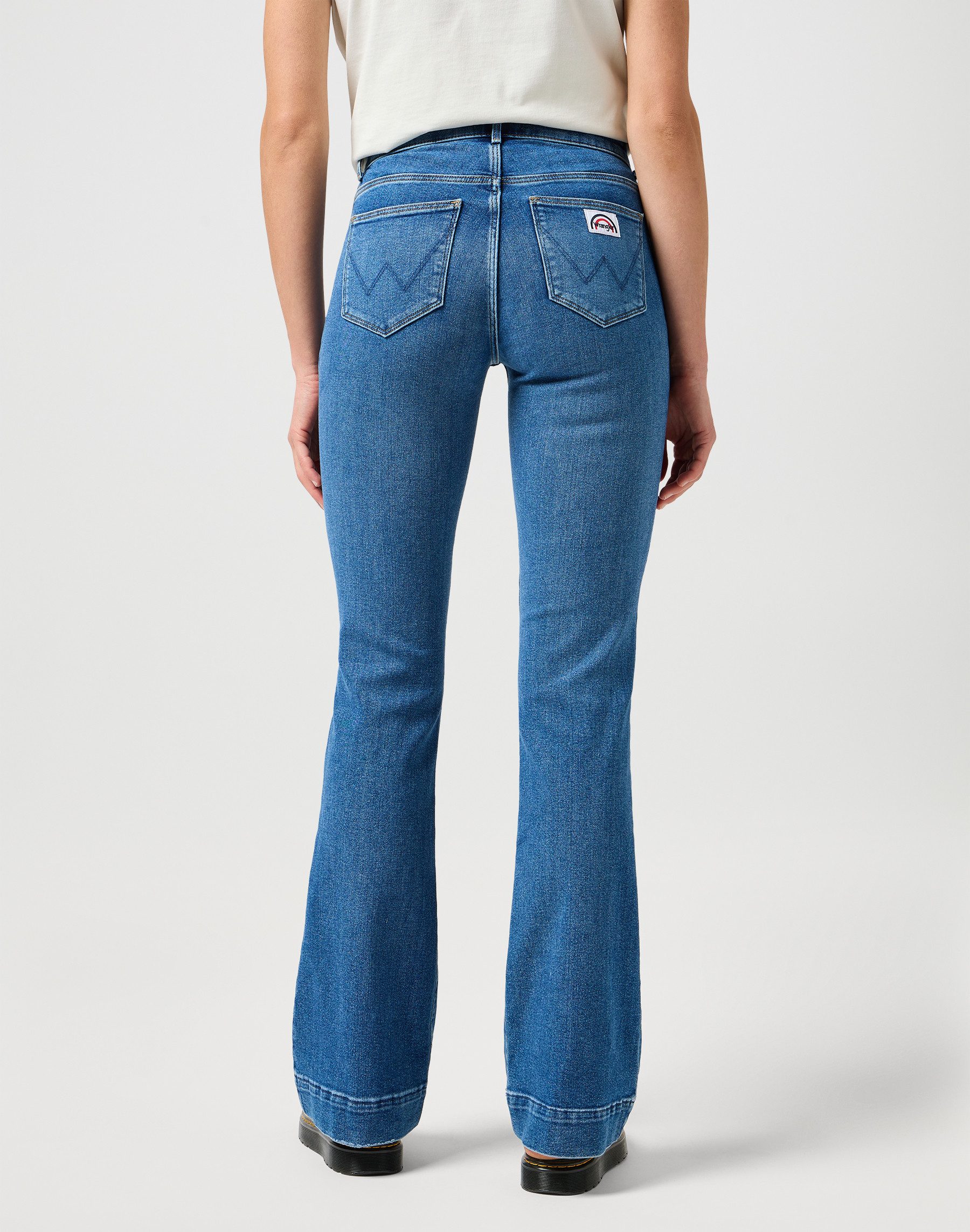 Wrangler Bootcut jeans Flare in retro-design met uitlopende pijp