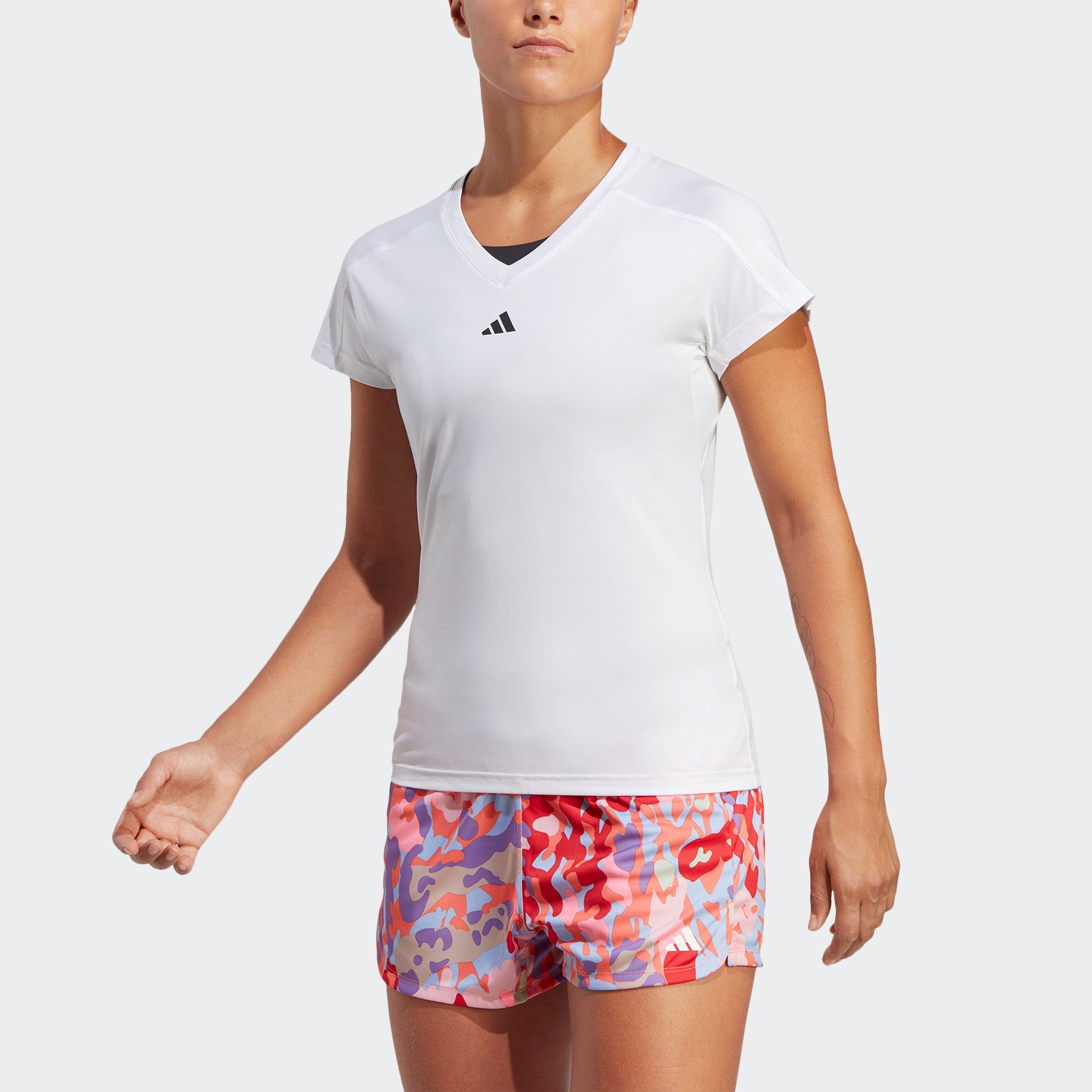adidas Performance T-shirt TR-ES MIN T Trainingsshirt, vochtabsorberend met V-hals