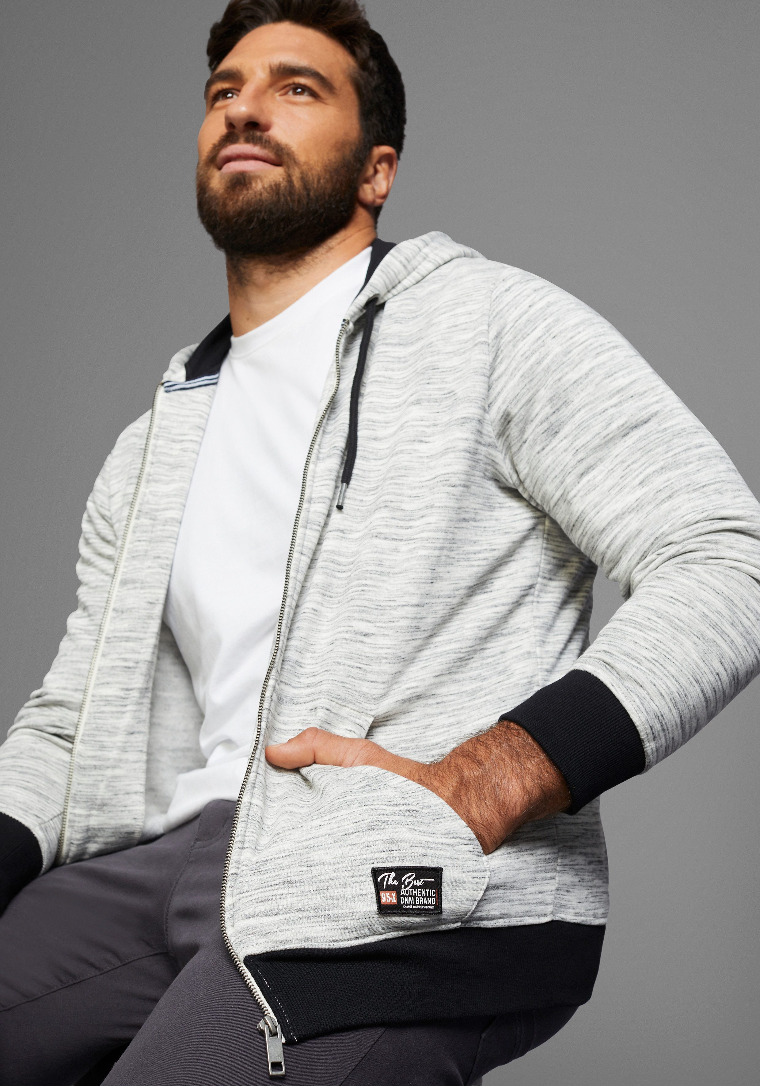 Man's World Capuchonsweatvest met logo op borsthoogte nieuwe collectie