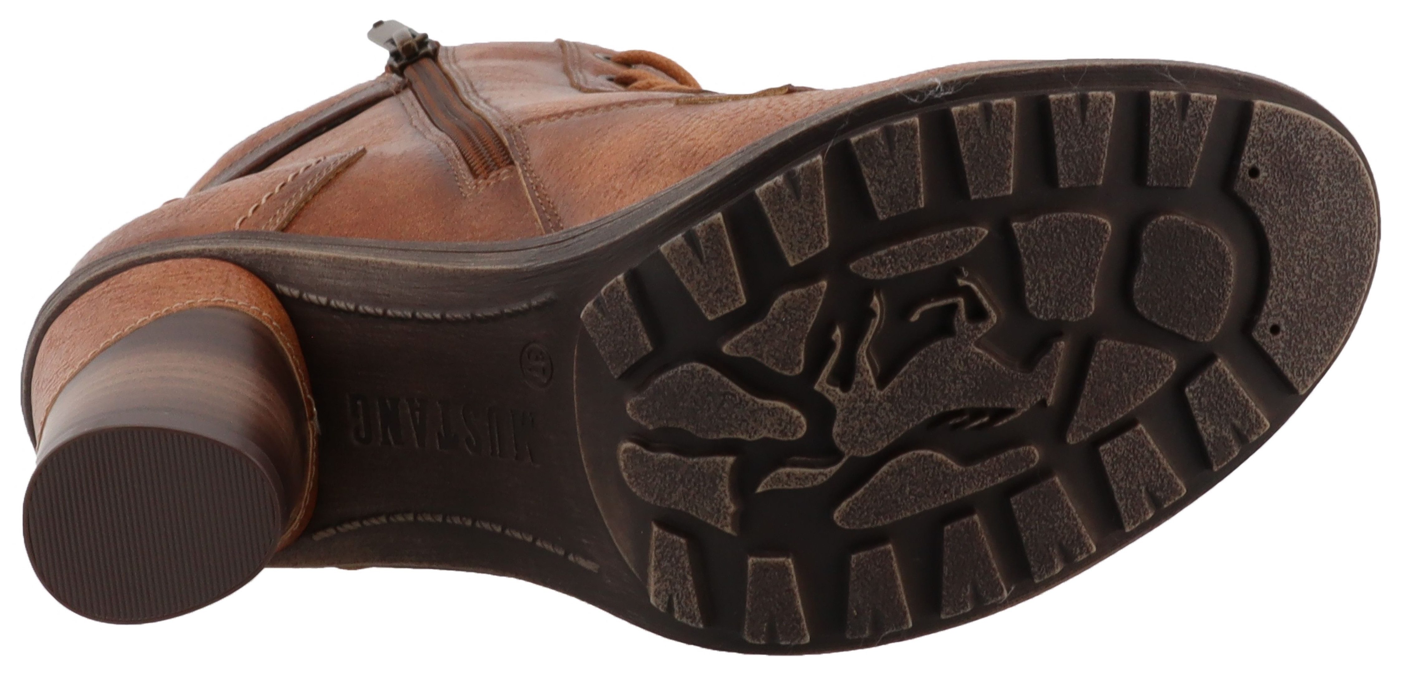 Mustang Shoes Winterlaarsjes Palma Veterenkellaars, winterboots met modieuze hak