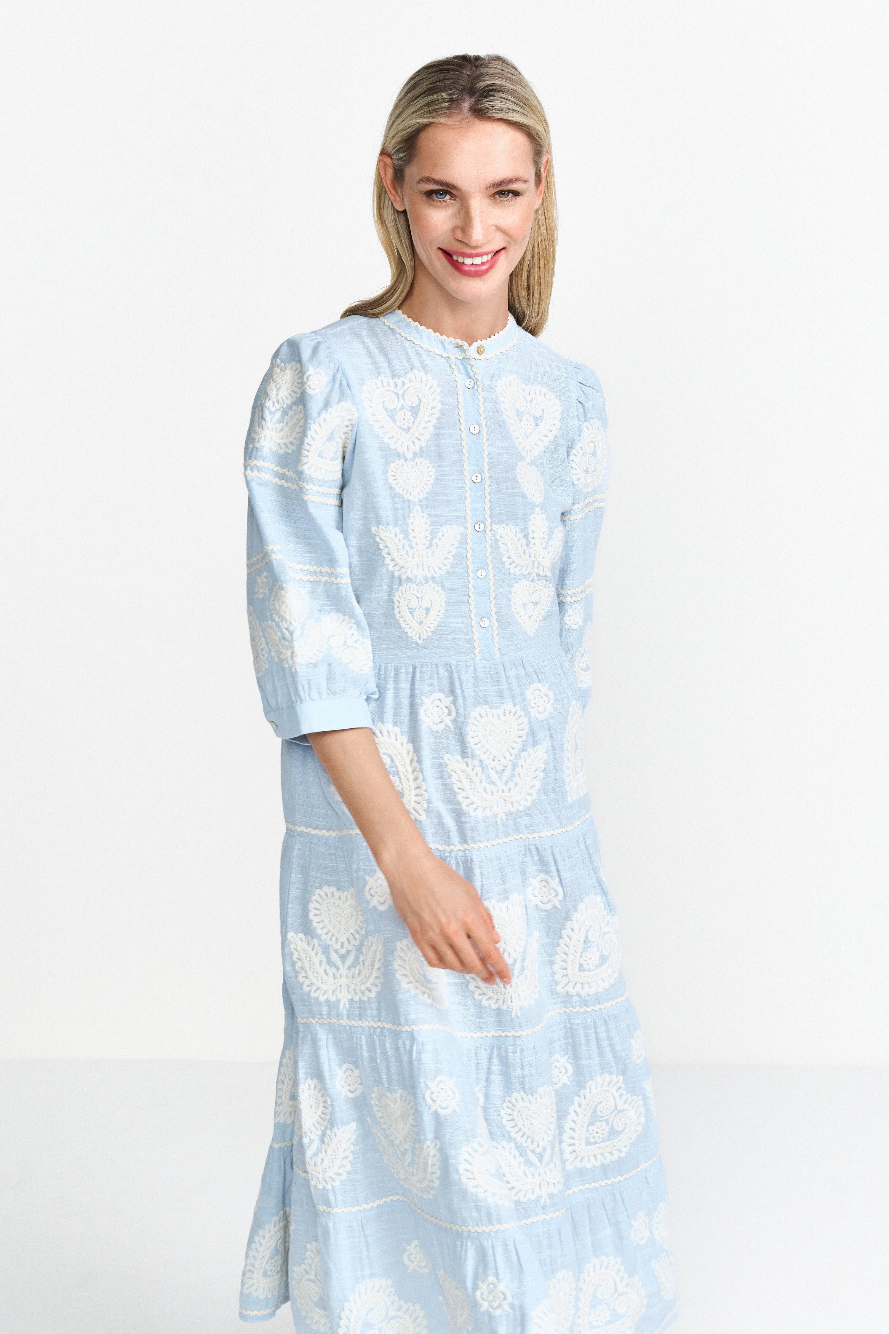 Rich & Royal Maxi-jurk Met knoopsluiting en ronde hals