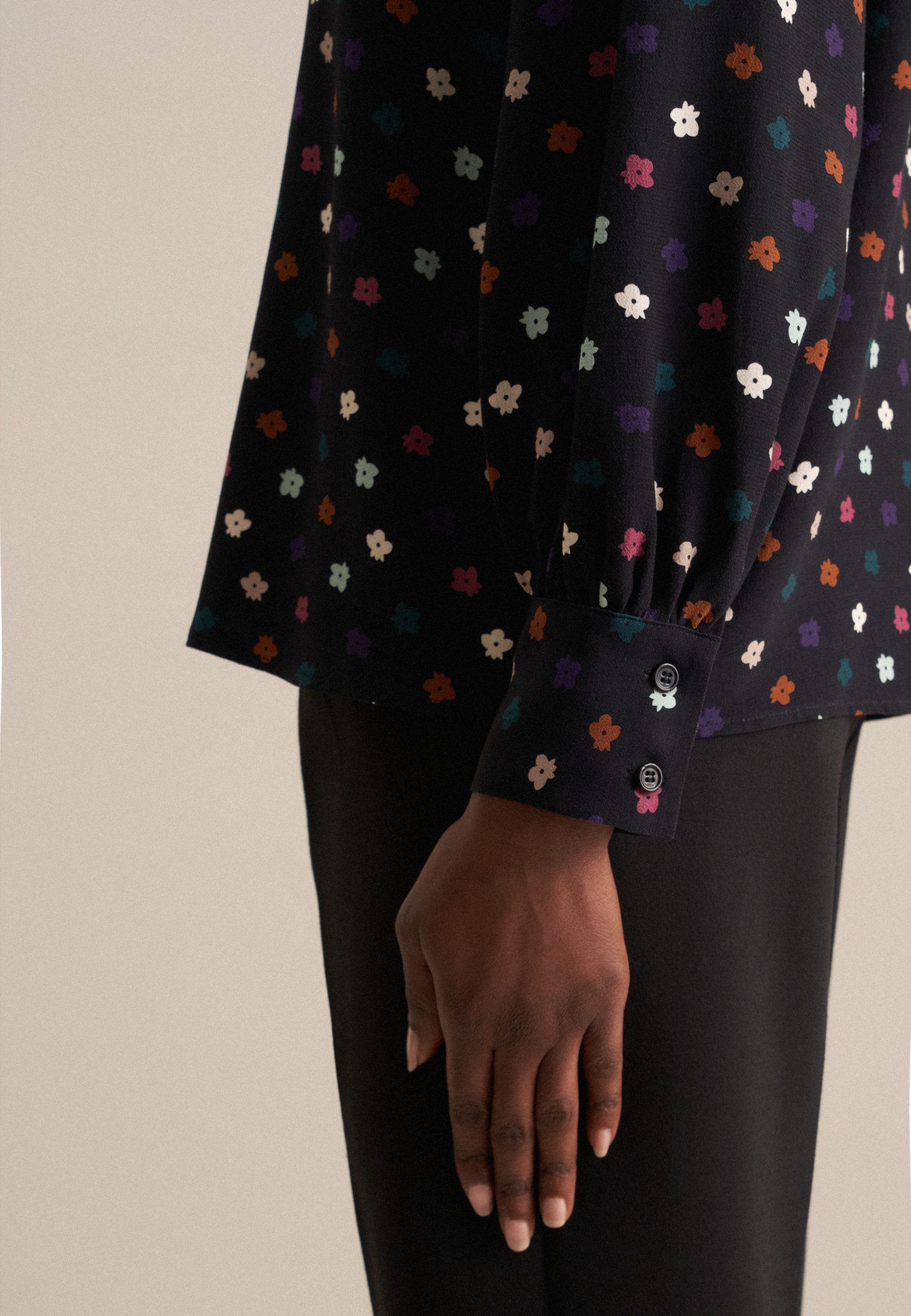 seidensticker Shirtblouse Zwarte roos Lange mouwen ronde hals print
