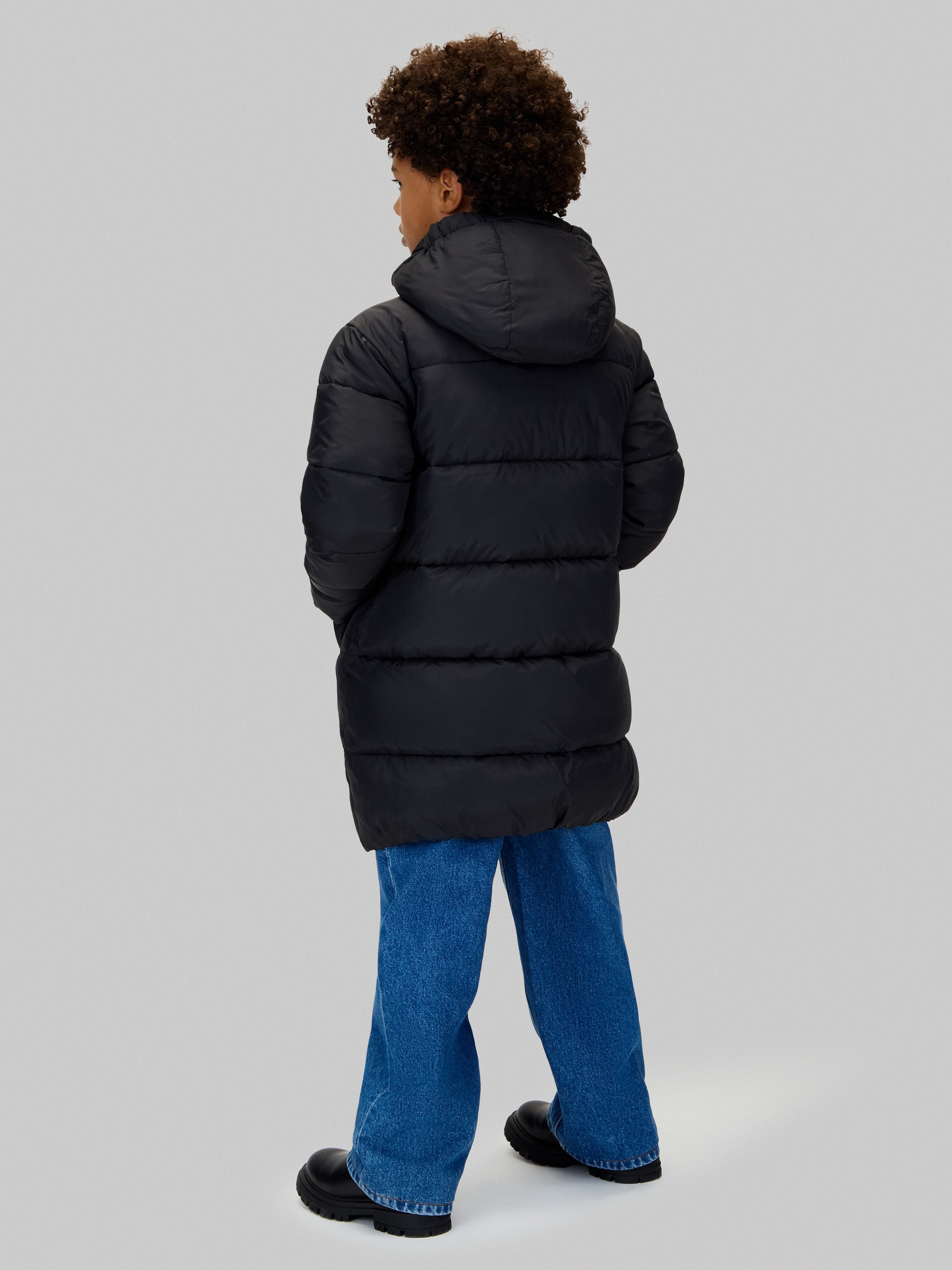 Calvin Klein Parka ESSENTIAL PARKA PUFFER voor kinderen tot 16 jaar en met logo-patch