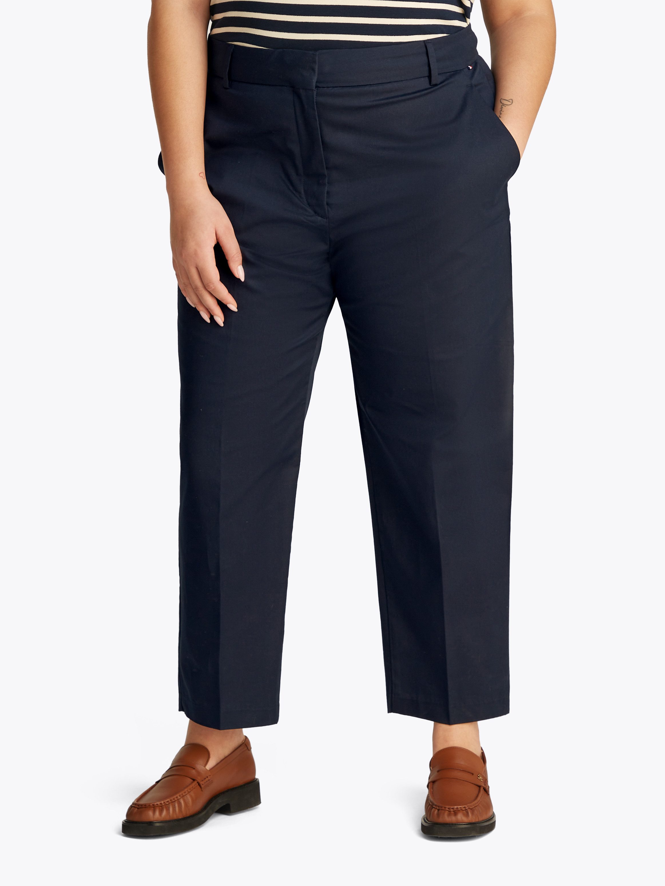 Tommy Hilfiger Curve Chino CRV CO SLIM STRAIGHT CHINO in grote maten, chino kwaliteit