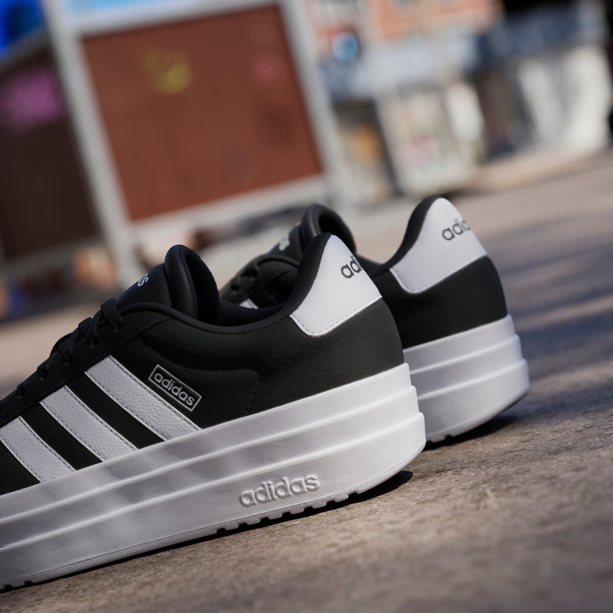 adidas Sportswear Sneakers VL COURT BOLD Design in de voetsporen van de adidas Gazelle Bold