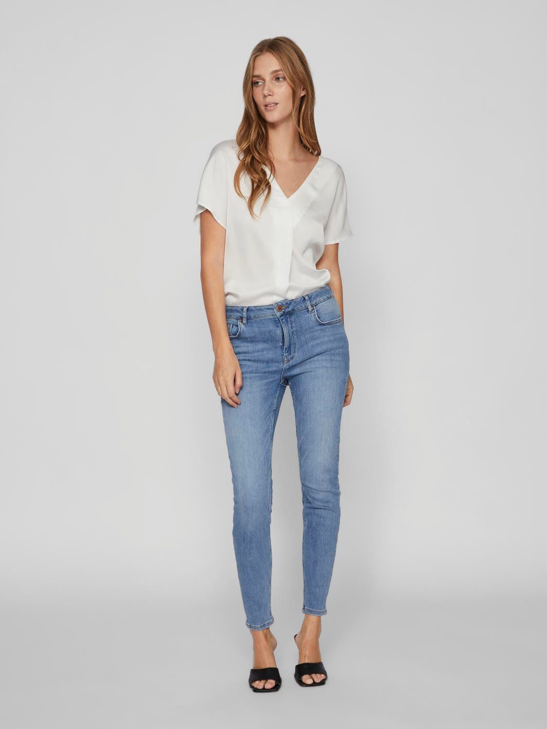 Vila Shirt met V-hals VIELLETTE V-NECK S S SATIN TOP NOOS