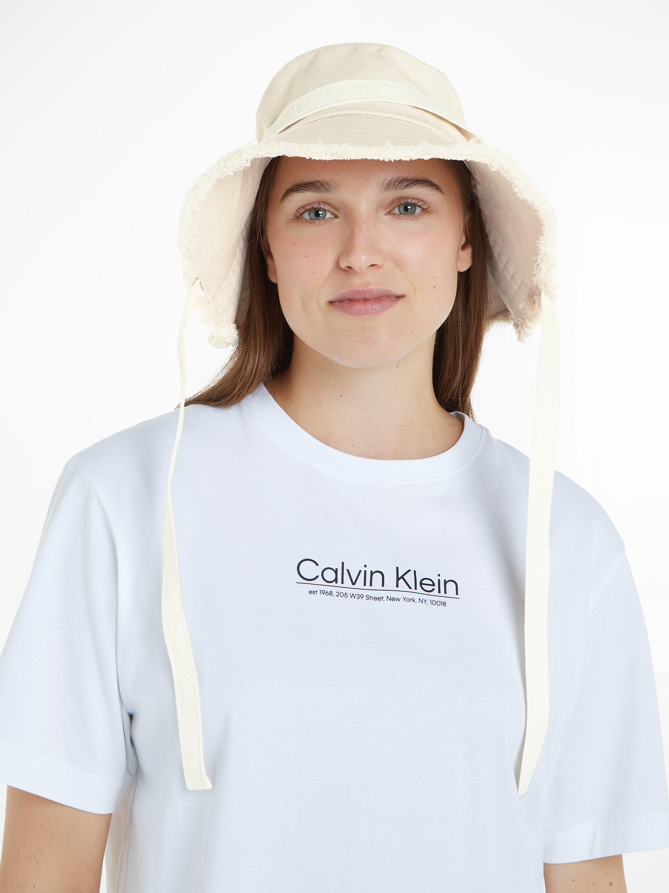 Calvin Klein Slappe hoed LOGO STRAP WIDE BRIM CANVAS HAT