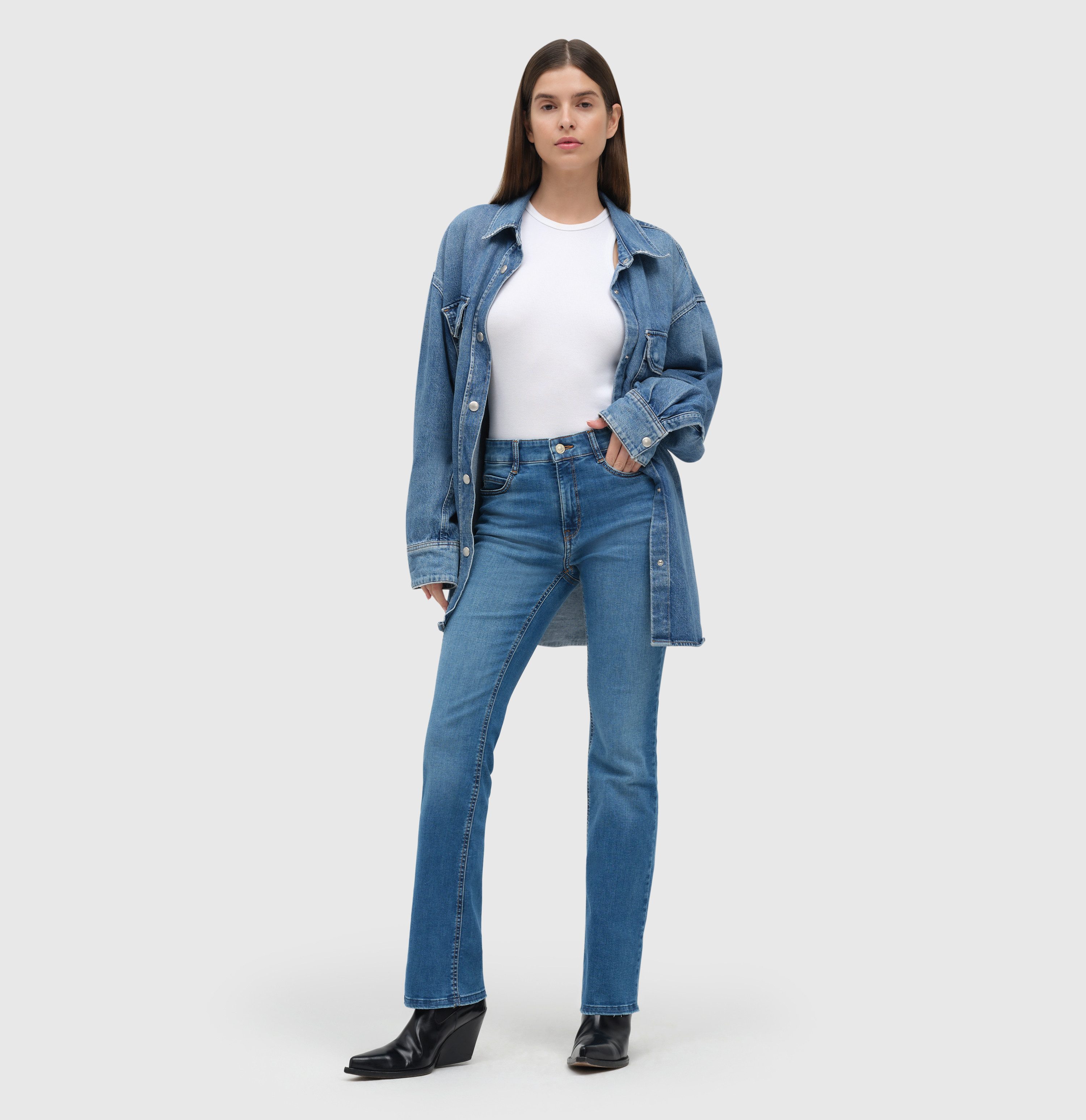 MAC Bootcut jeans Boot Modieus uitlopende zoom