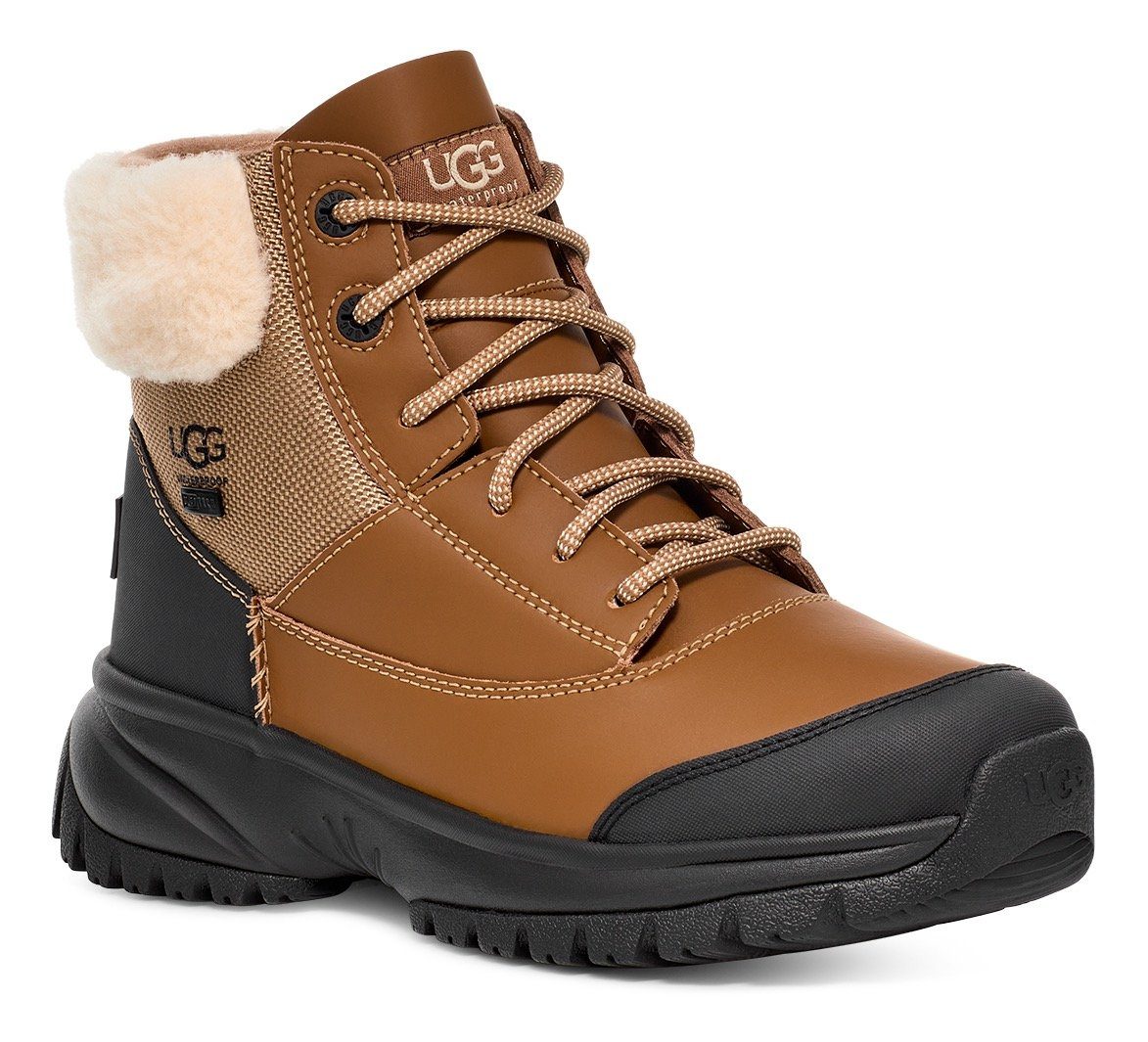 UGG Winterlaarzen YOSE FLUFF V2 met plateauzool