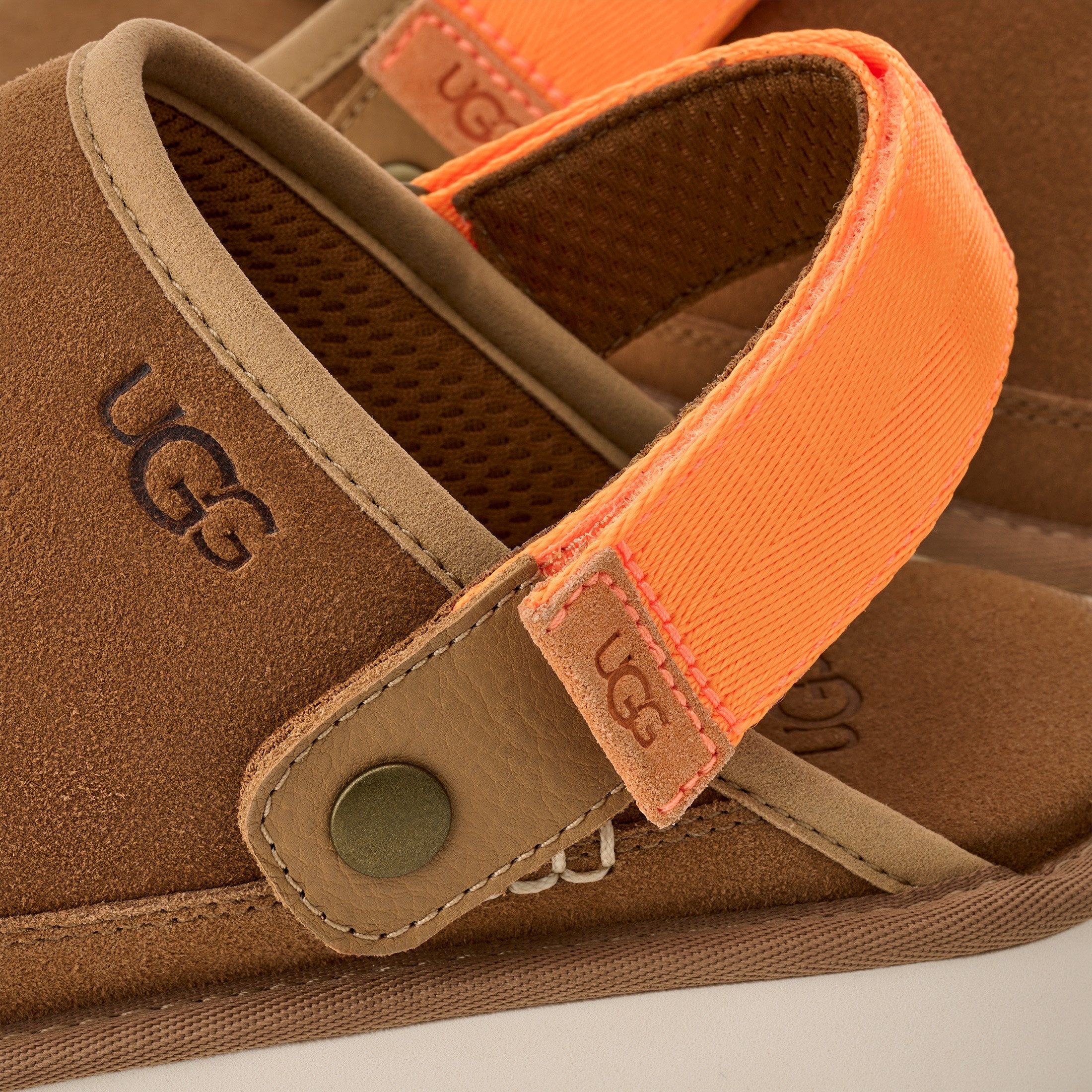 UGG Clogs Goldencoast Clog II pantoffel, slides, mule met gepolsterde voetbed