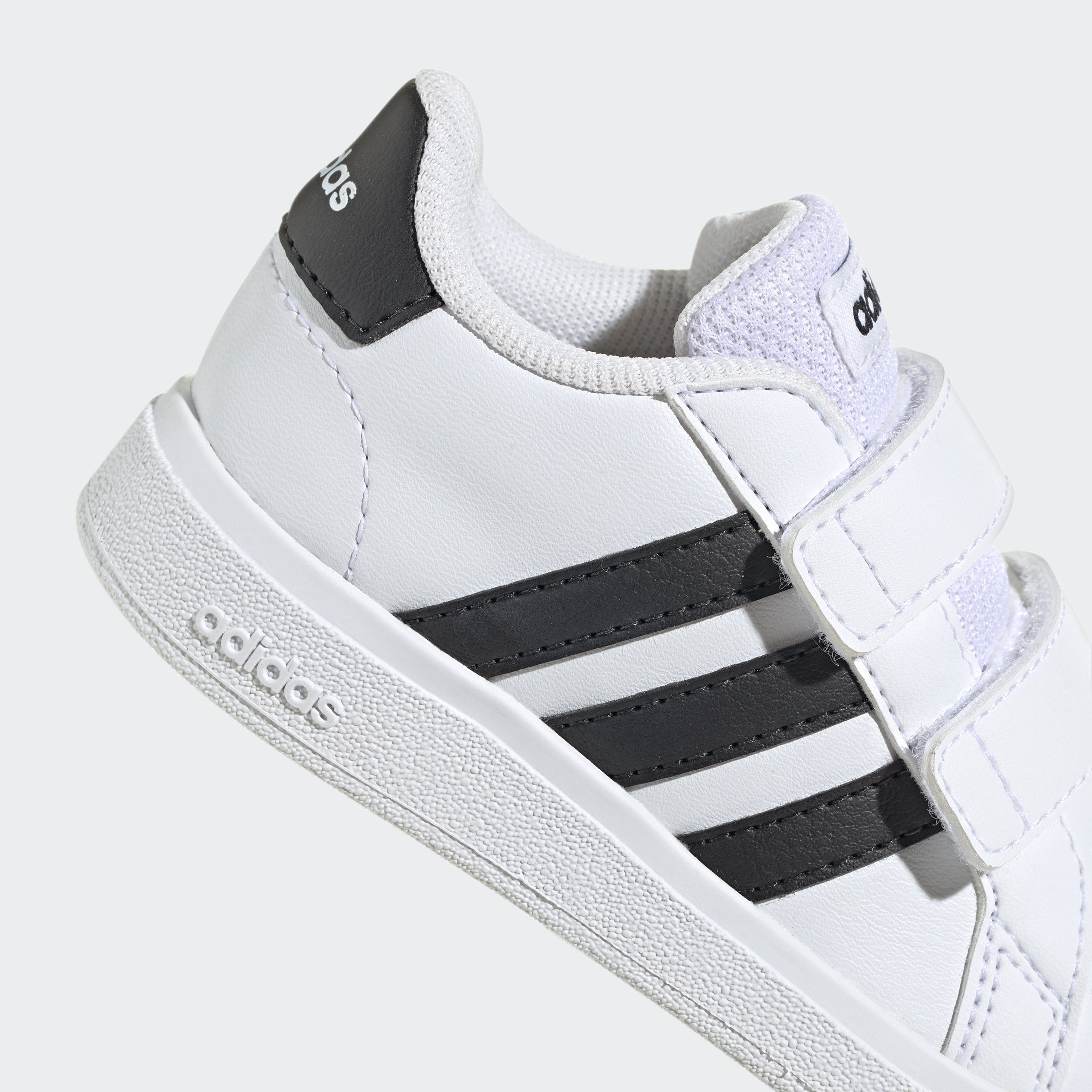 adidas Sportswear Sneakers GRAND COURT LIFESTYLE HOOK AND LOOP voor kinderen, ontwerp geïnspireerd door de adidas superstar