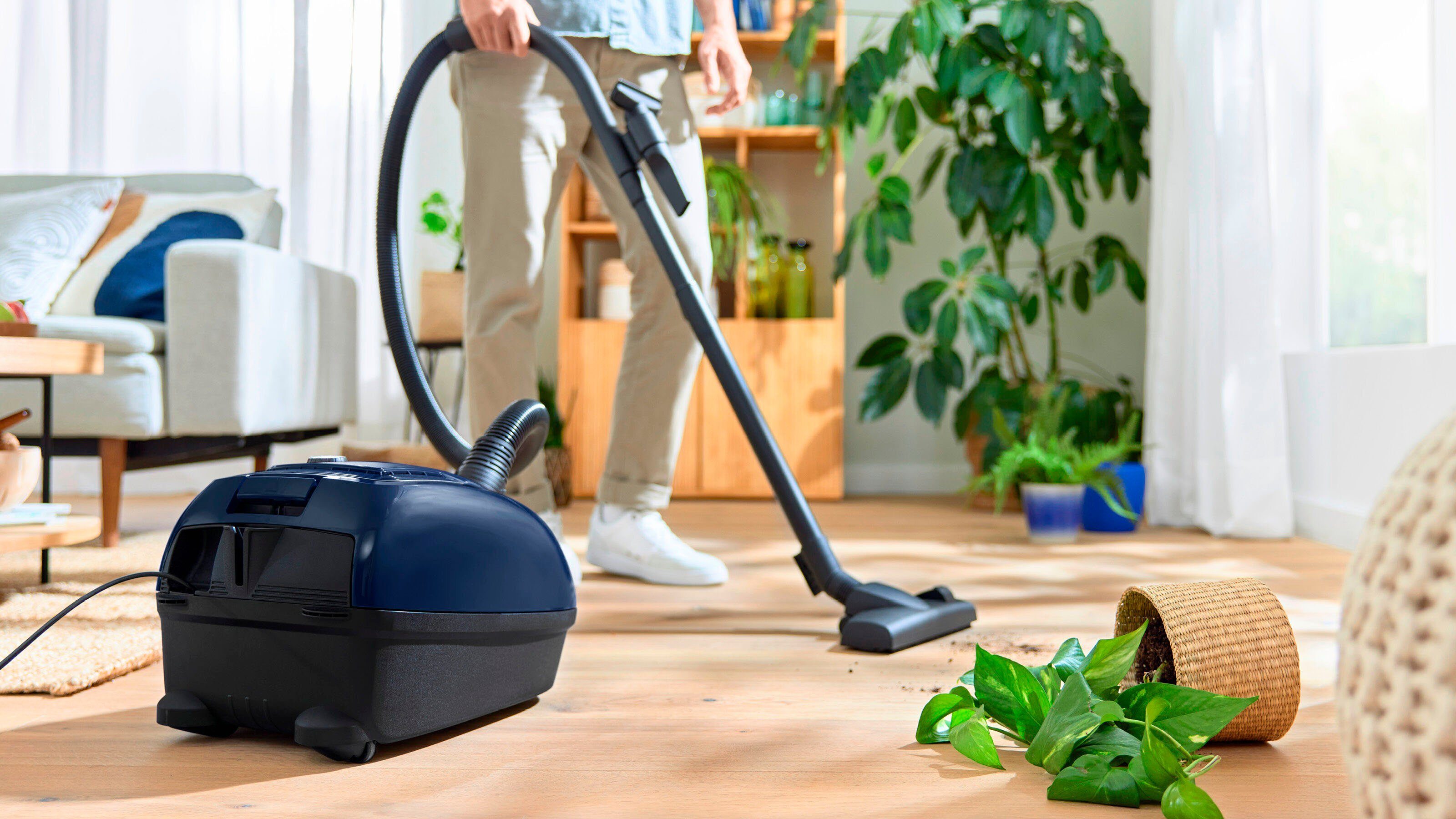 BOSCH Stofzuiger BGD38BU2 van 30% gerecyclede kunststof