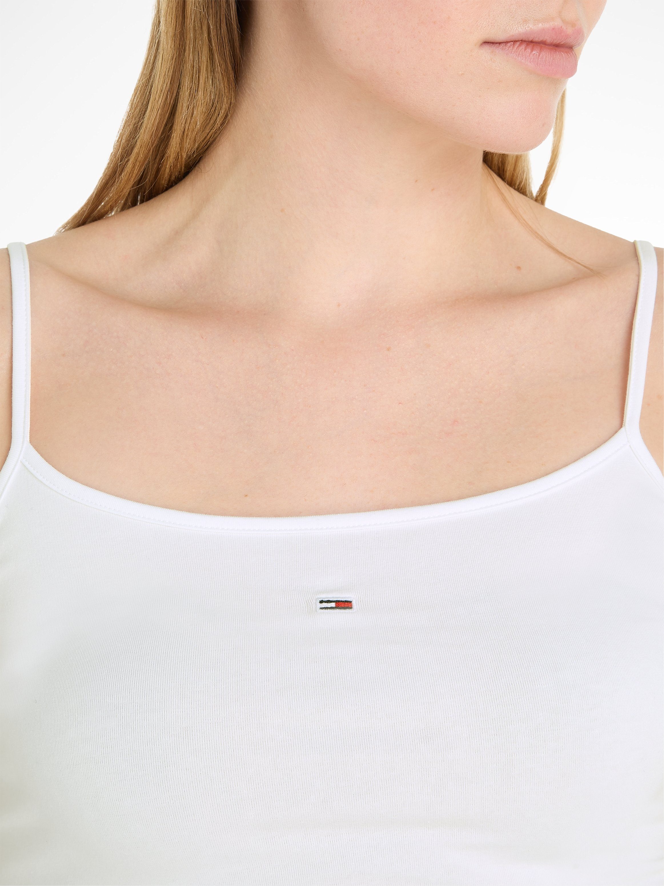 TOMMY JEANS Top met spaghettibandjes Crop Essential Strap Tank Top, kort met verstelbare spaghettibandjes merklogo