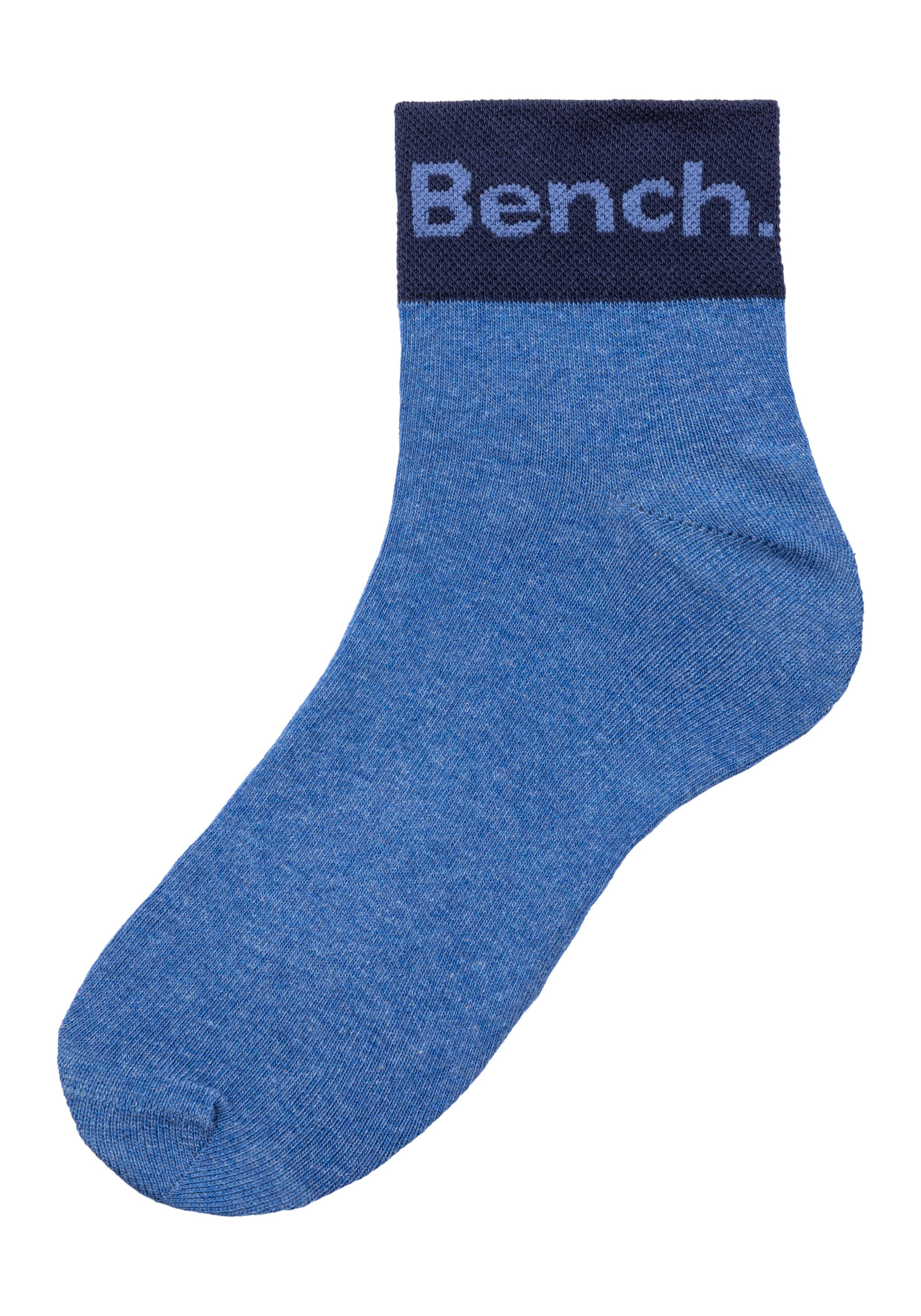 Bench. Korte sokken met ingebreid opschrift bij de boord (set, 8 paar)