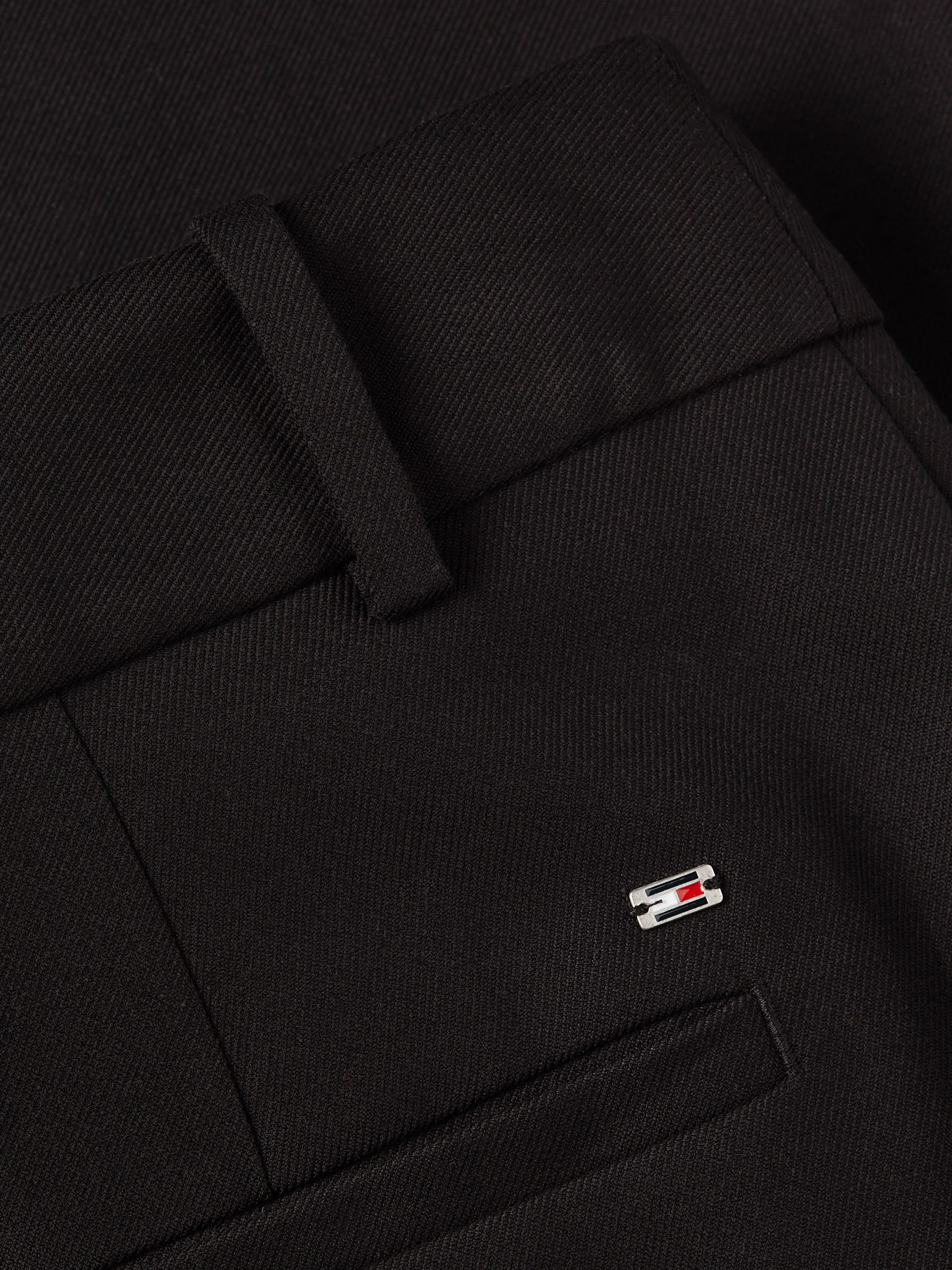Tommy Hilfiger Geweven broek MD CORE RELAXED STRAIGHT PANT met logo-stiksel op de achterkant