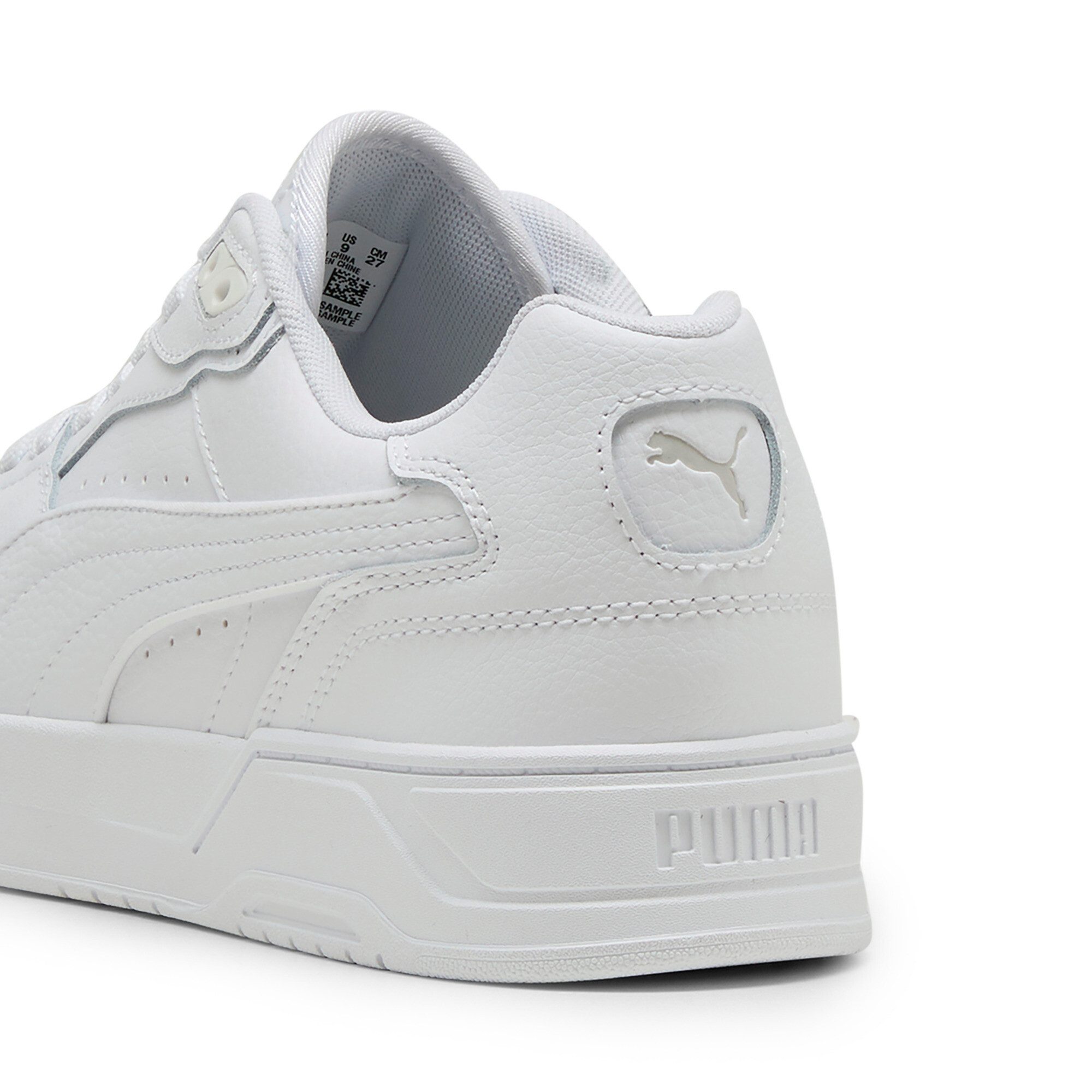 PUMA Sneakers