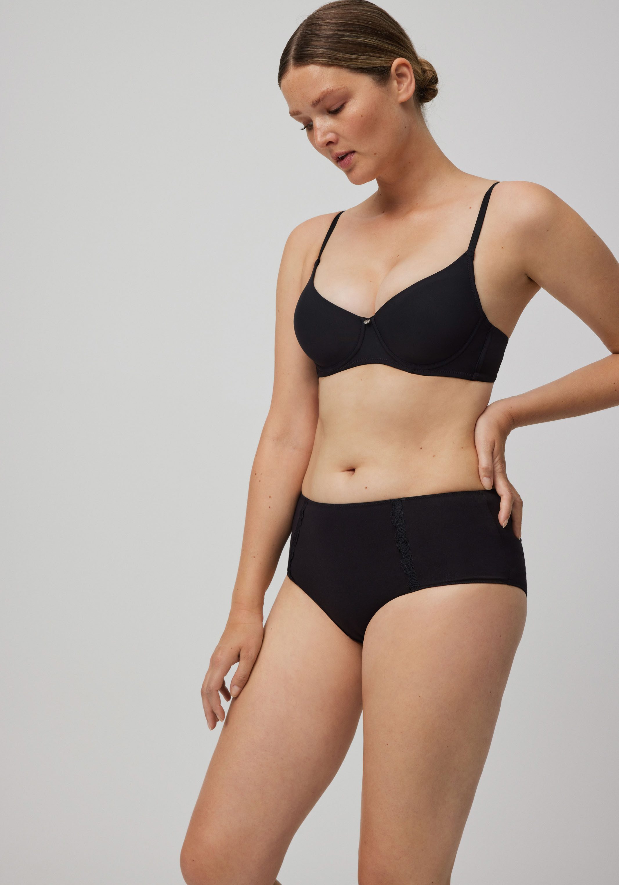 YSABEL MORA Maxislip BASIC COLLECTION COTTON WITH LACE met romantische touch door kant-applicaties (Set van 3)
