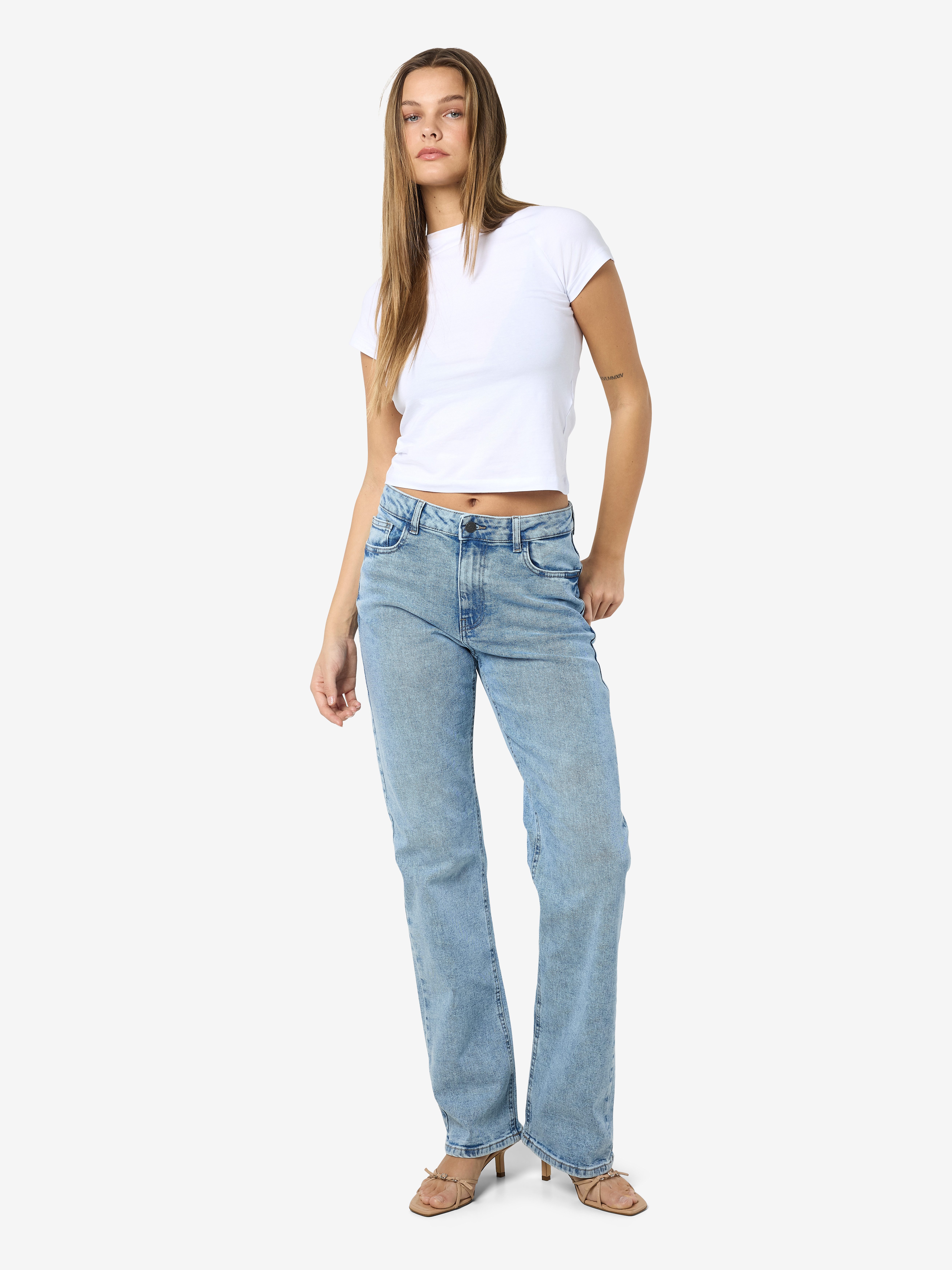 Noisy may High-waist jeans NMMONICA HW STRAIGHT JEAN AZ359LB NOOS