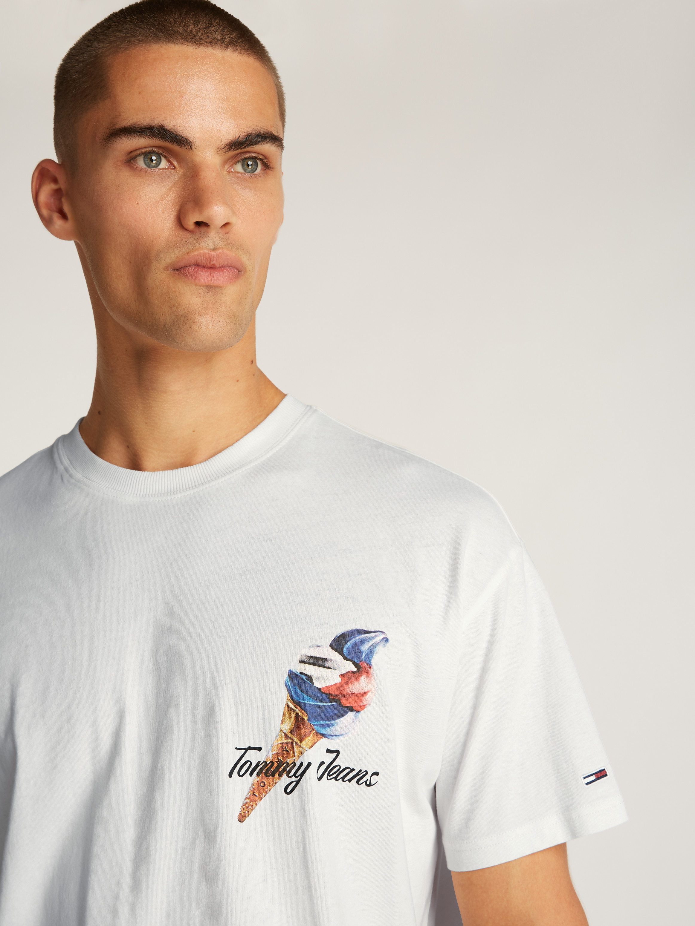TOMMY JEANS T-shirt TJM RLX NOVELTY 2 GMD TEE