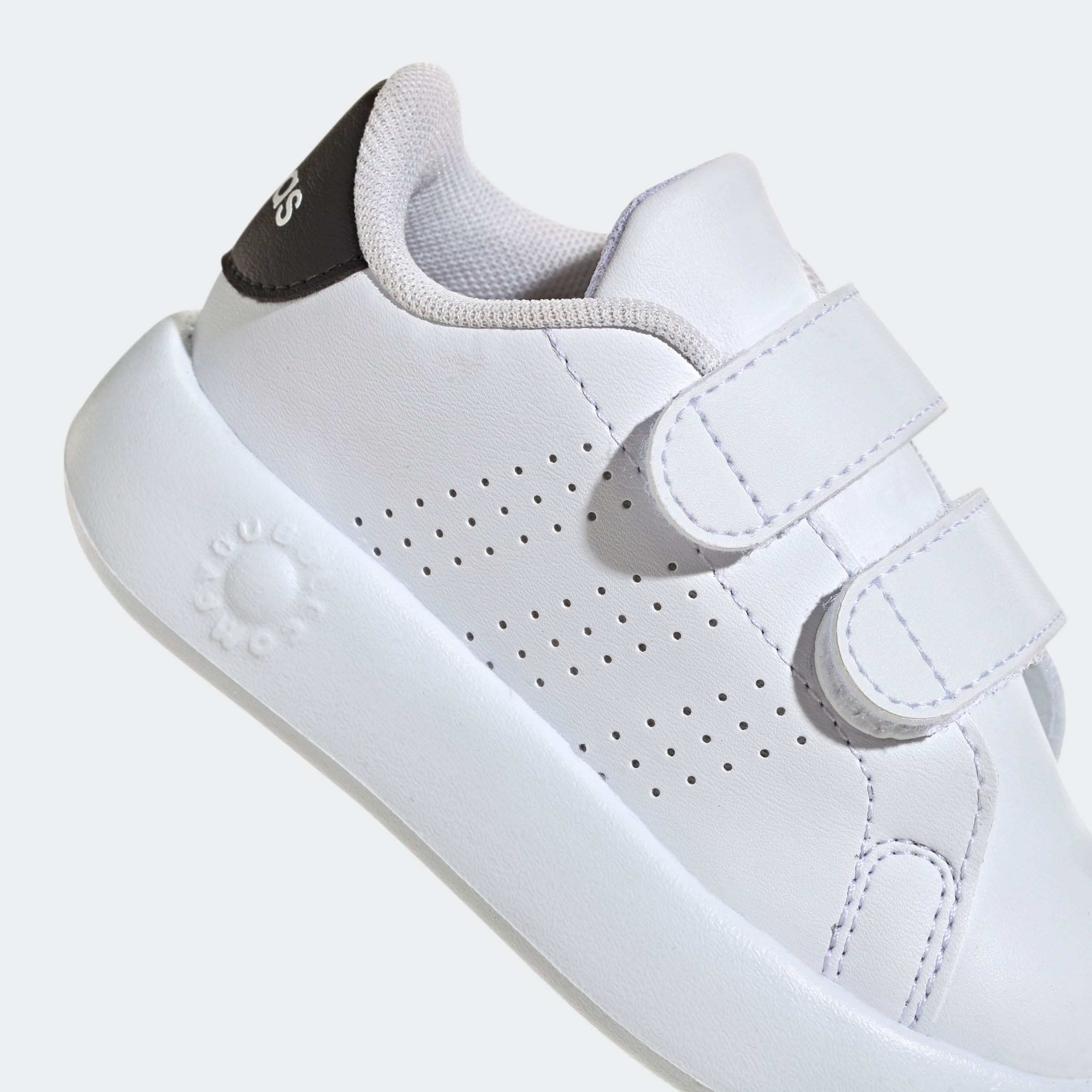 adidas Sportswear Klittenbandschoenen ADVANTAGE KIDS Ontwerp geïnspireerd door de adidas Stan Smith, voor kinderen