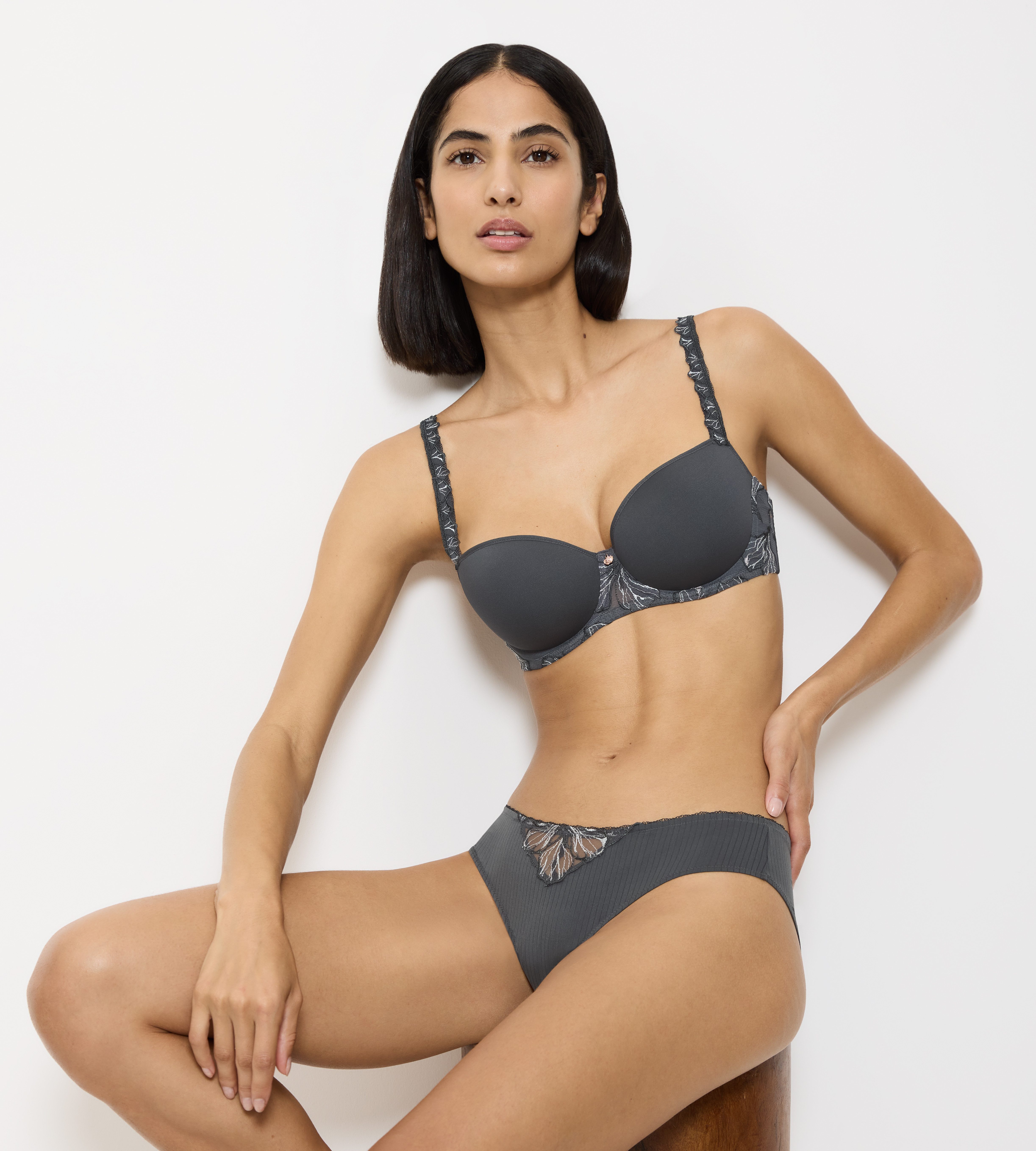 Triumph Bh met halve steuncups Wild Iris Florale