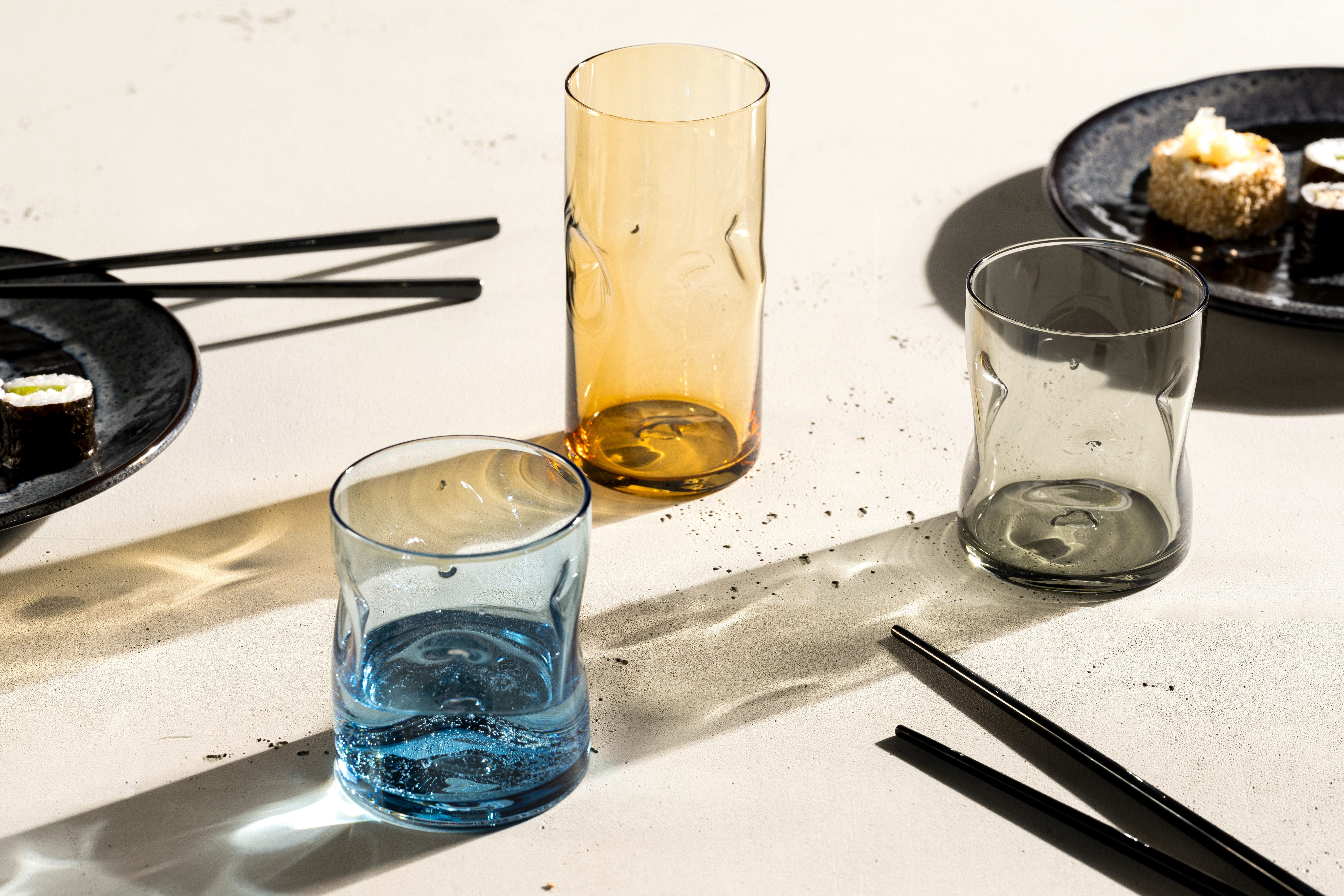 LEONARDO Glazenset Drinkglas VESUVIO, 300 ml, 4-stuks set conische vorm, opvallend design - met inkepingen (set, 4-delig)