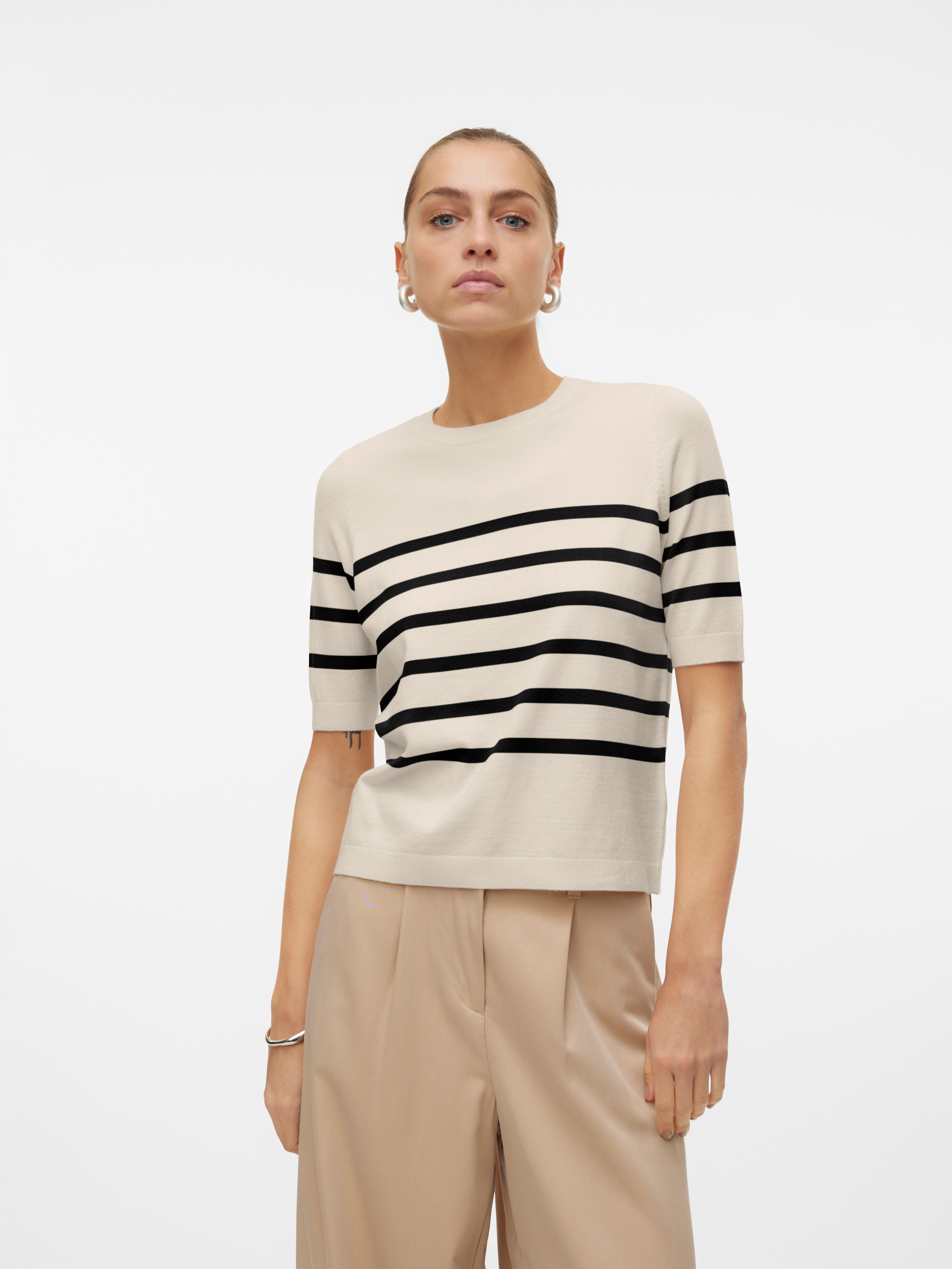 Vero Moda Trui met korte mouwen Lichtgewicht fijn gebreide trui VMSABA PLAIN SS O-NECK PULLOVER GA NOOS (Damestrui ronde hals korte mouw zomertrui)