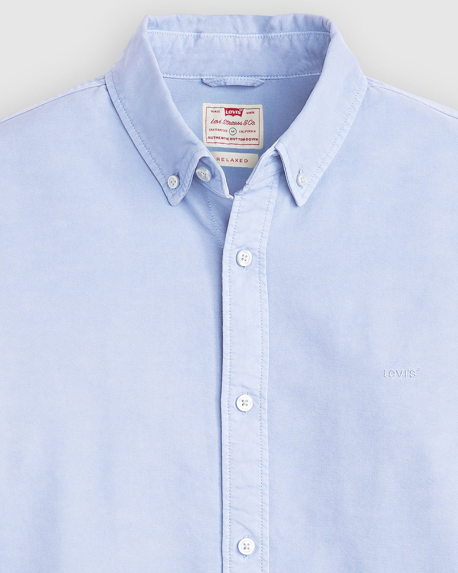 Levi's® Overhemd met lange mouwen AUTHENTIC BUTTON DOWN met ton-in-ton logo-borduursel op de borst