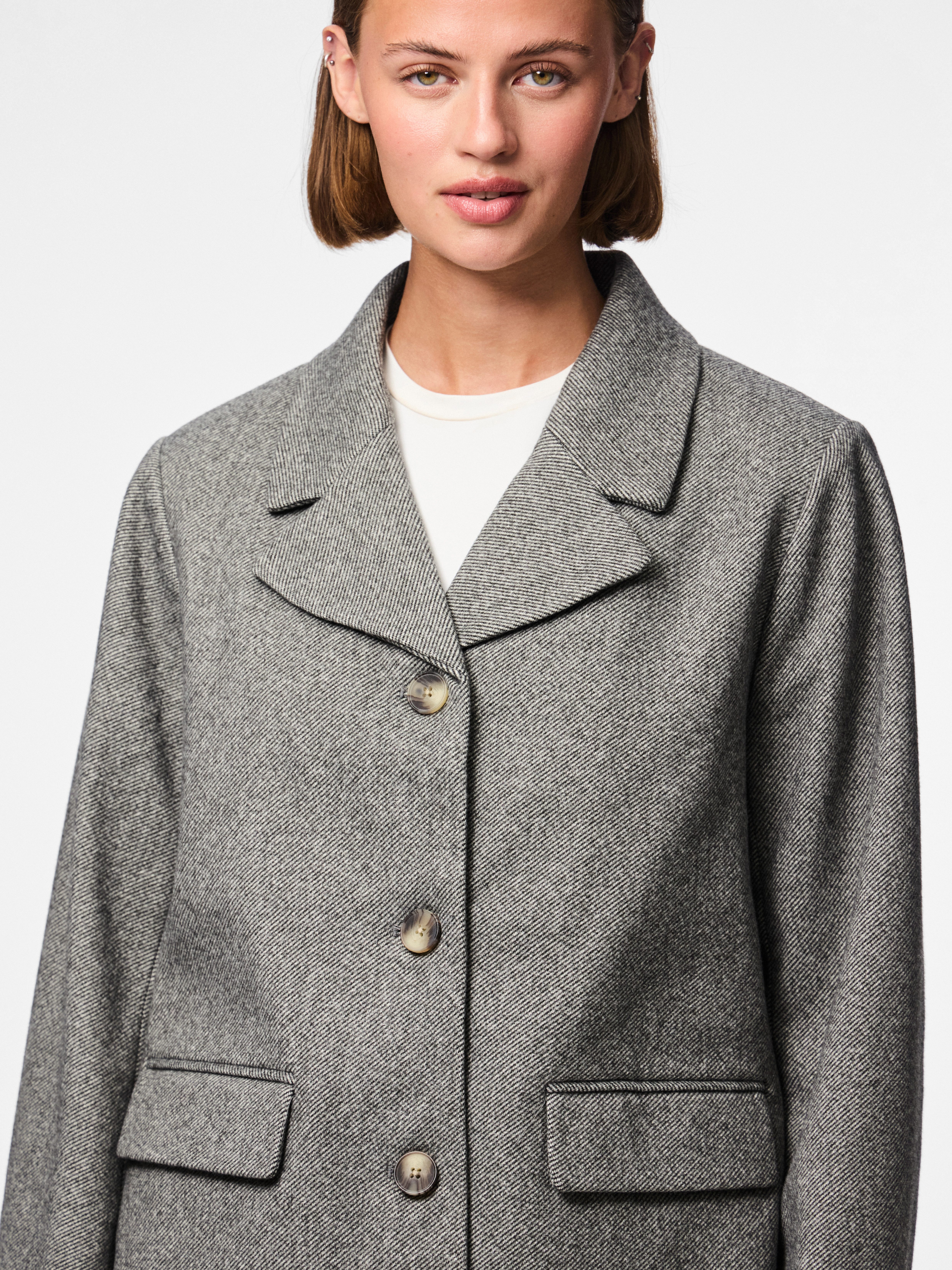 pieces Overhemdjasje PCBIANCA LS BLAZER JACKET NOOS