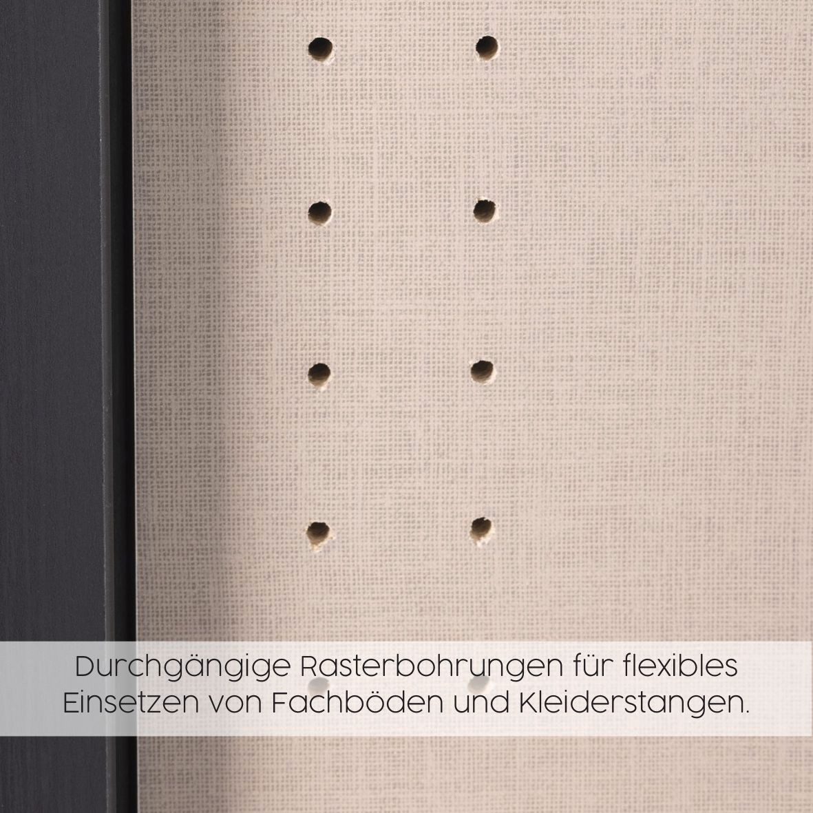 rauch Schuifdeurkast Kledingkast Kast Garderobe CORTONA inclusief indeling, 2 stoffen dozen en extra planken