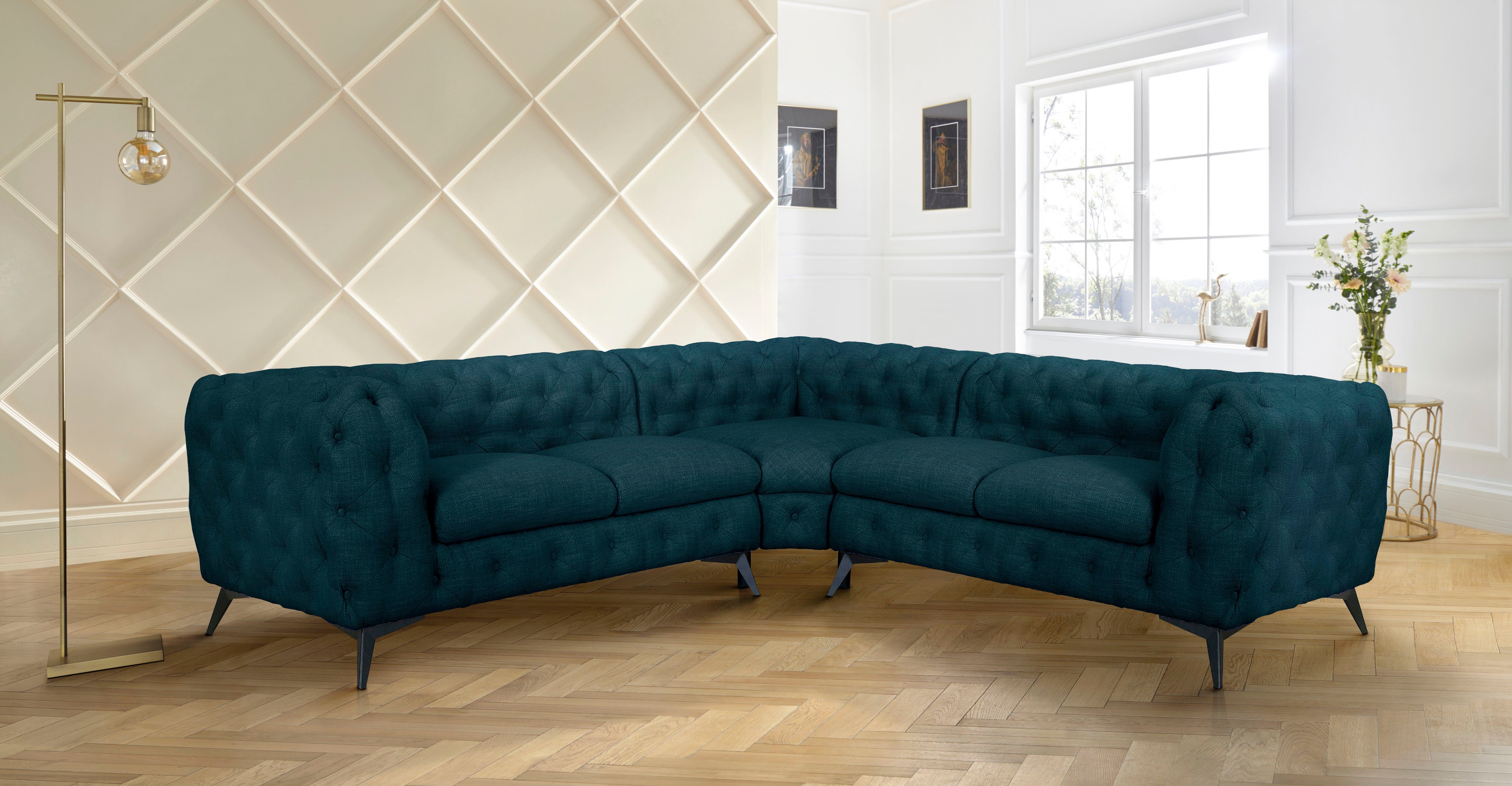 Leonique Chesterfield-bank Glynis L-vorm luxueuze capitonnage, moderne chesterfield look, kleur van de poten ter keuze