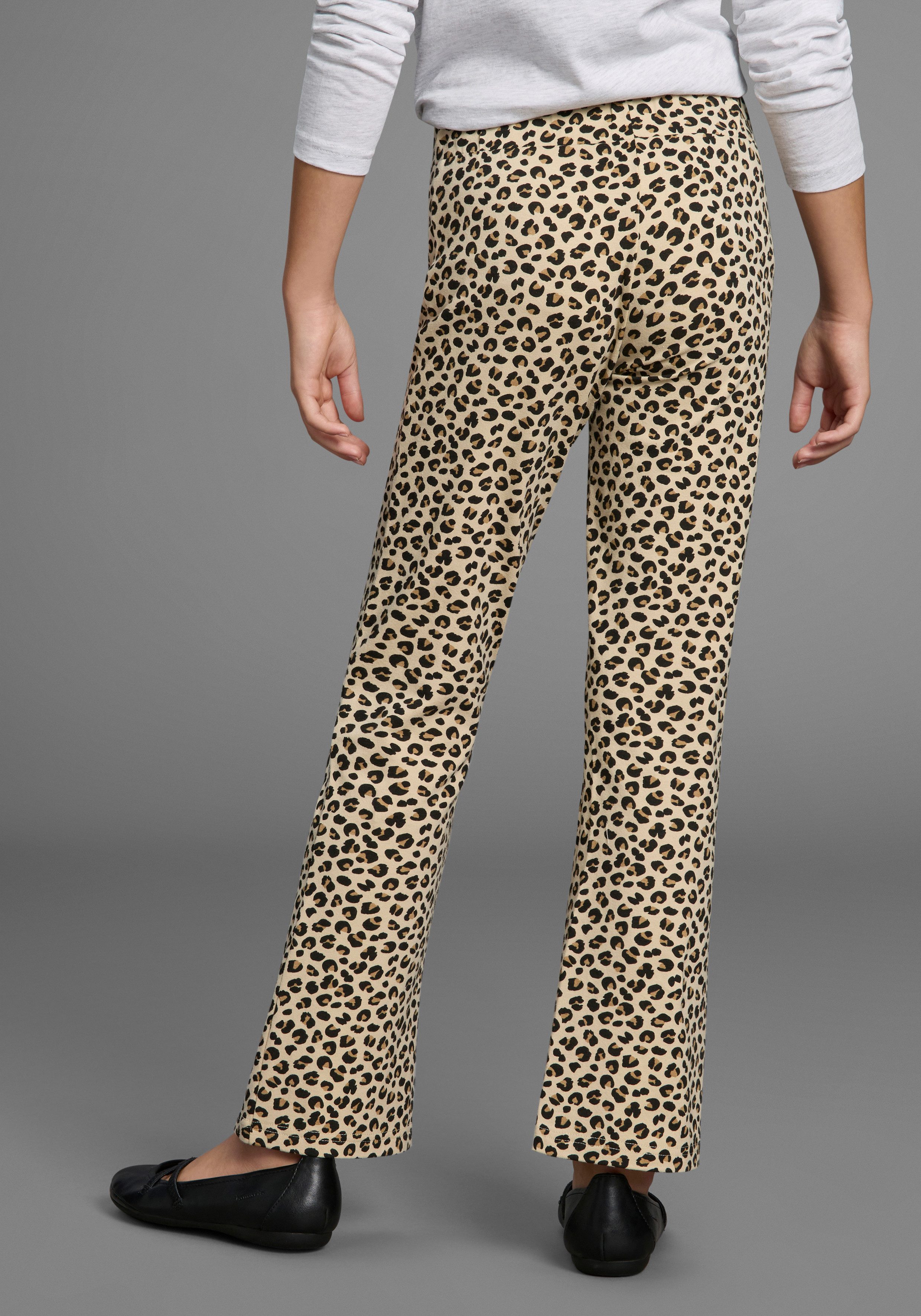 KIDSWORLD Jazzpants Leggings met uitlopende pijpen