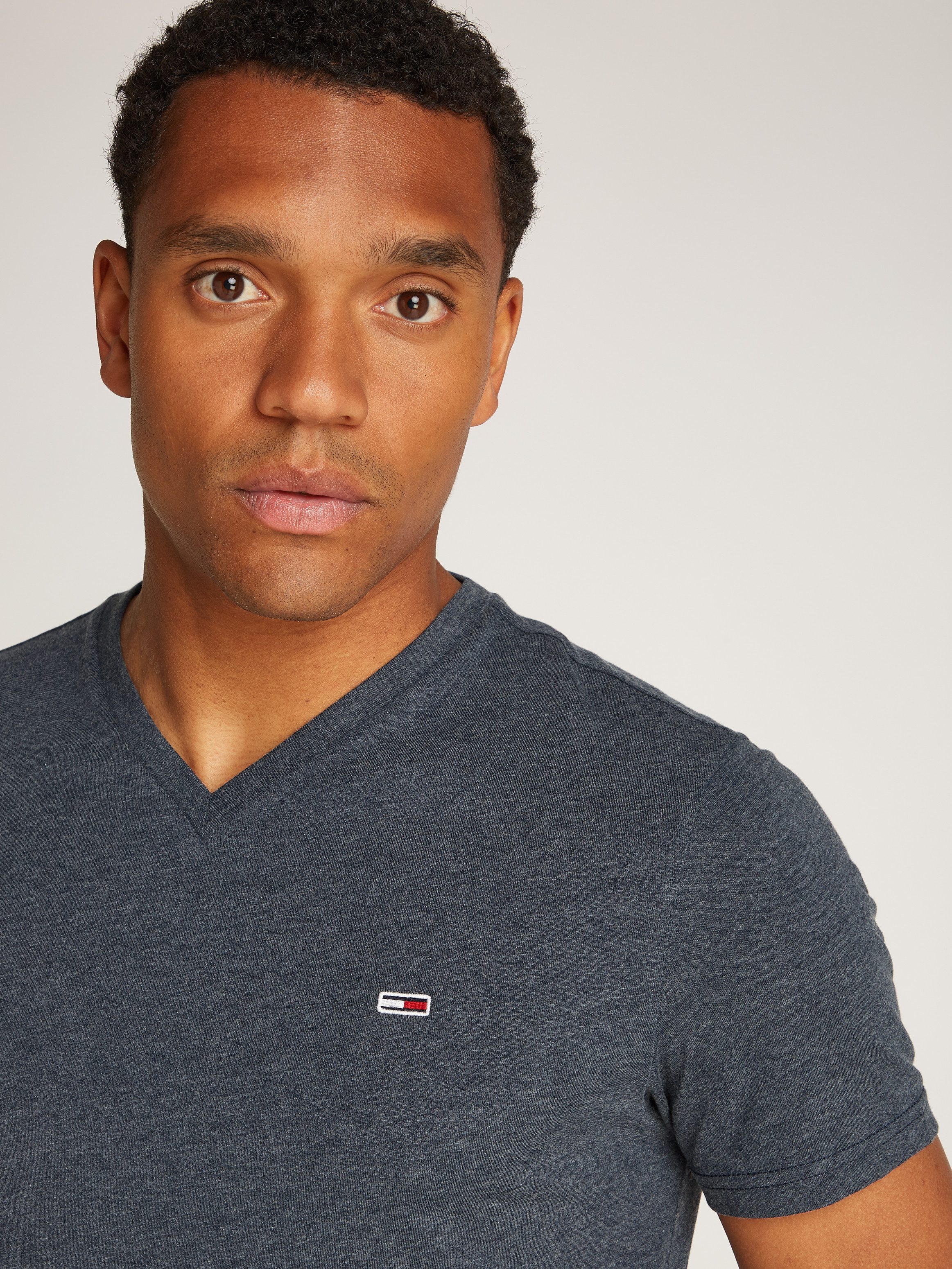 TOMMY JEANS T-shirt TJM XSLIM JASPE VNECK TEE EXT