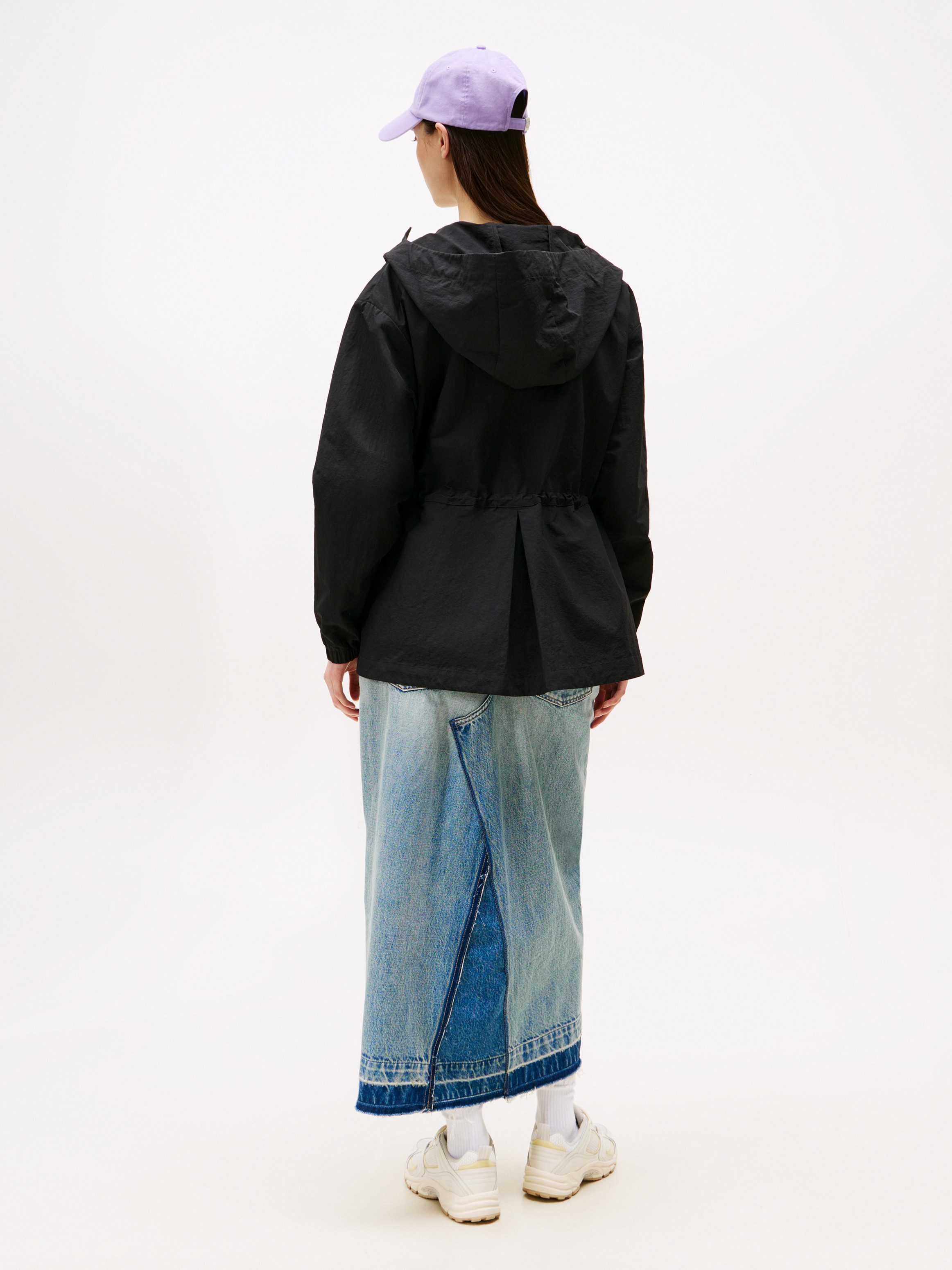 TOMMY JEANS Windbreaker TJW MIDI HOODED WINDBREAKER