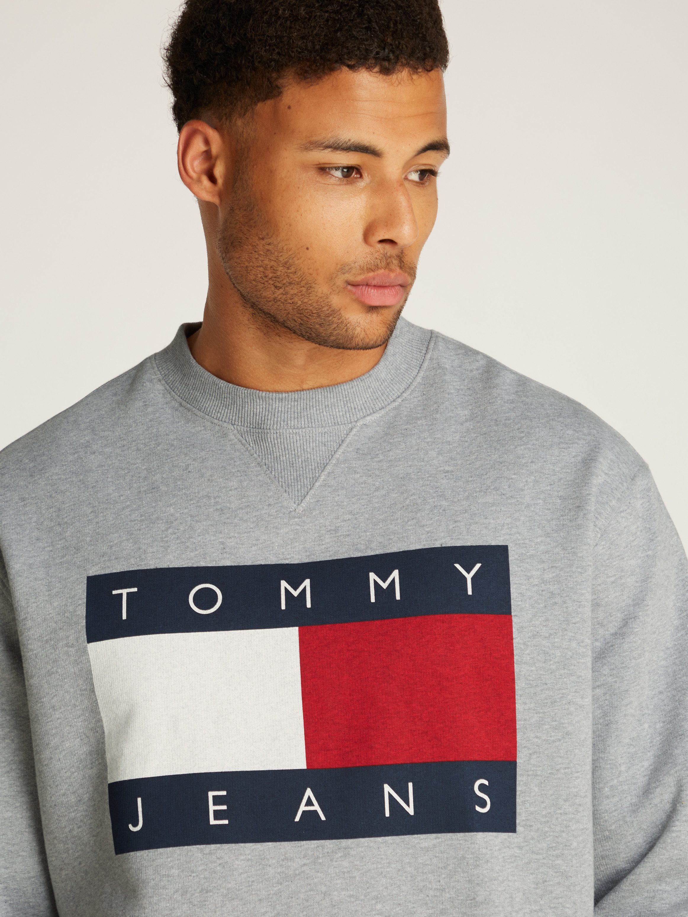 TOMMY JEANS Sweatshirt TJM MELANGE FLAG CREW