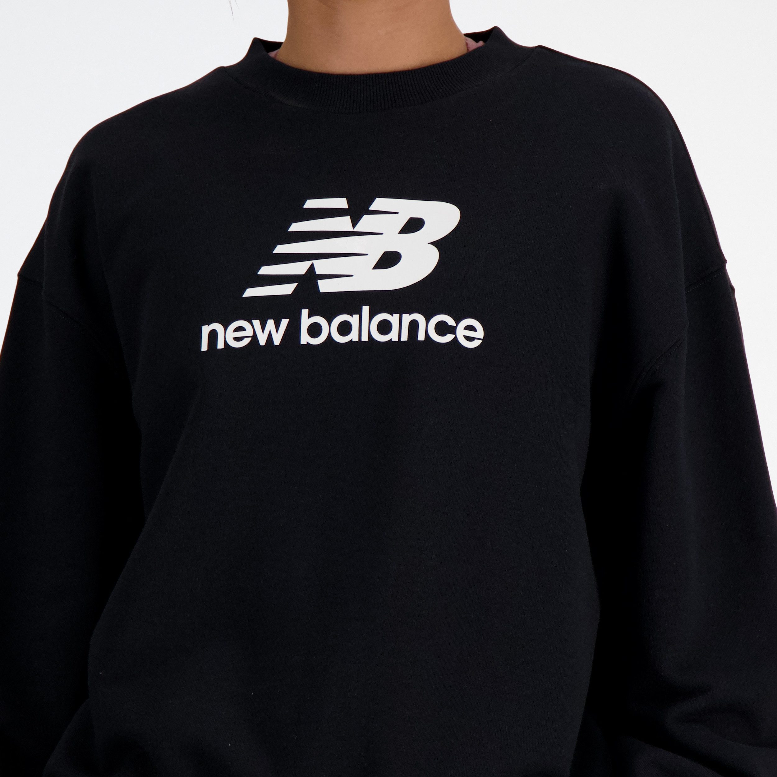 New Balance Sweatshirt Sport Essentials French Terryogo CrewONARCH BURGUNDY