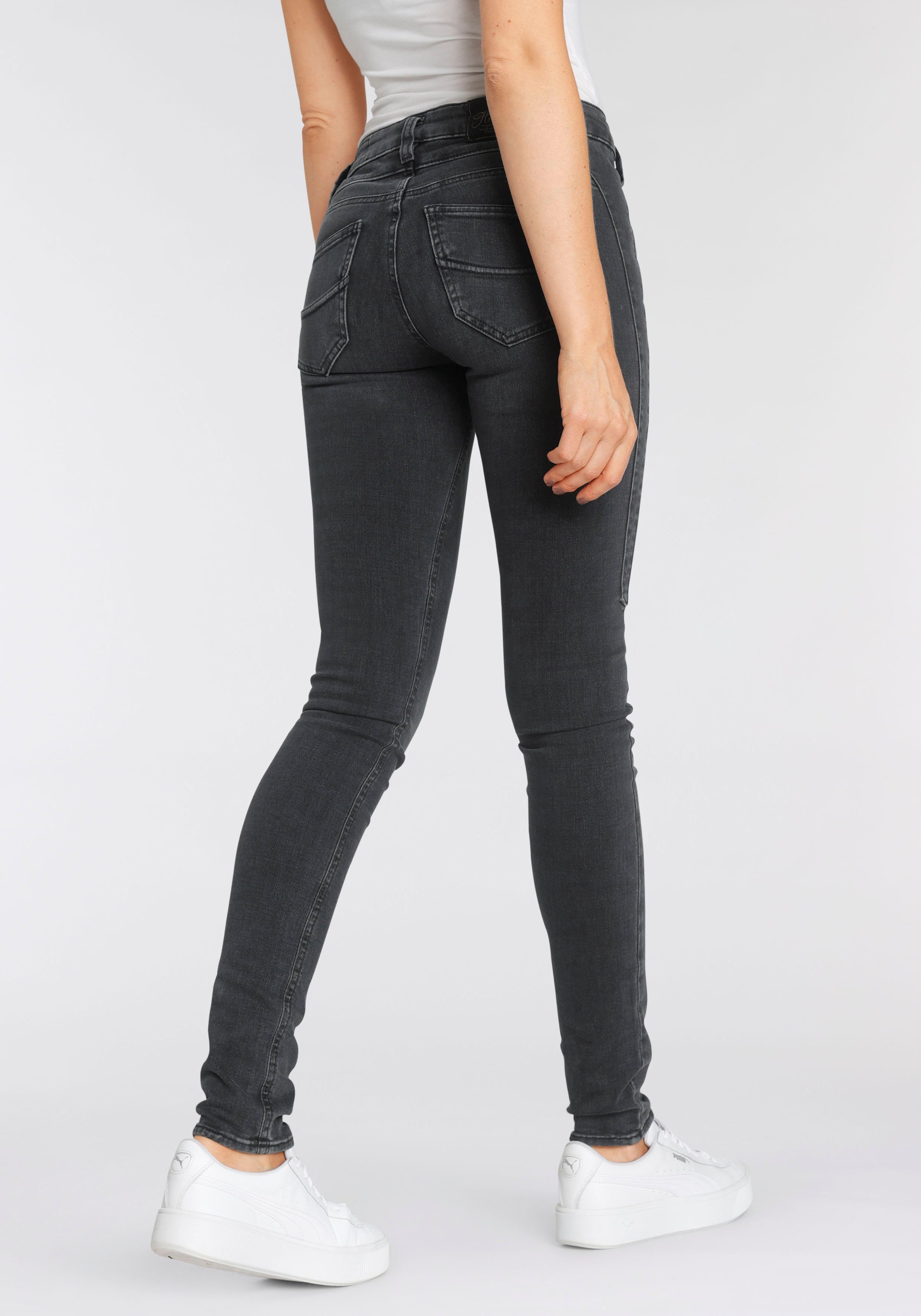 Herrlicher Slim fit jeans SHARP SLIM met corrigerend effect