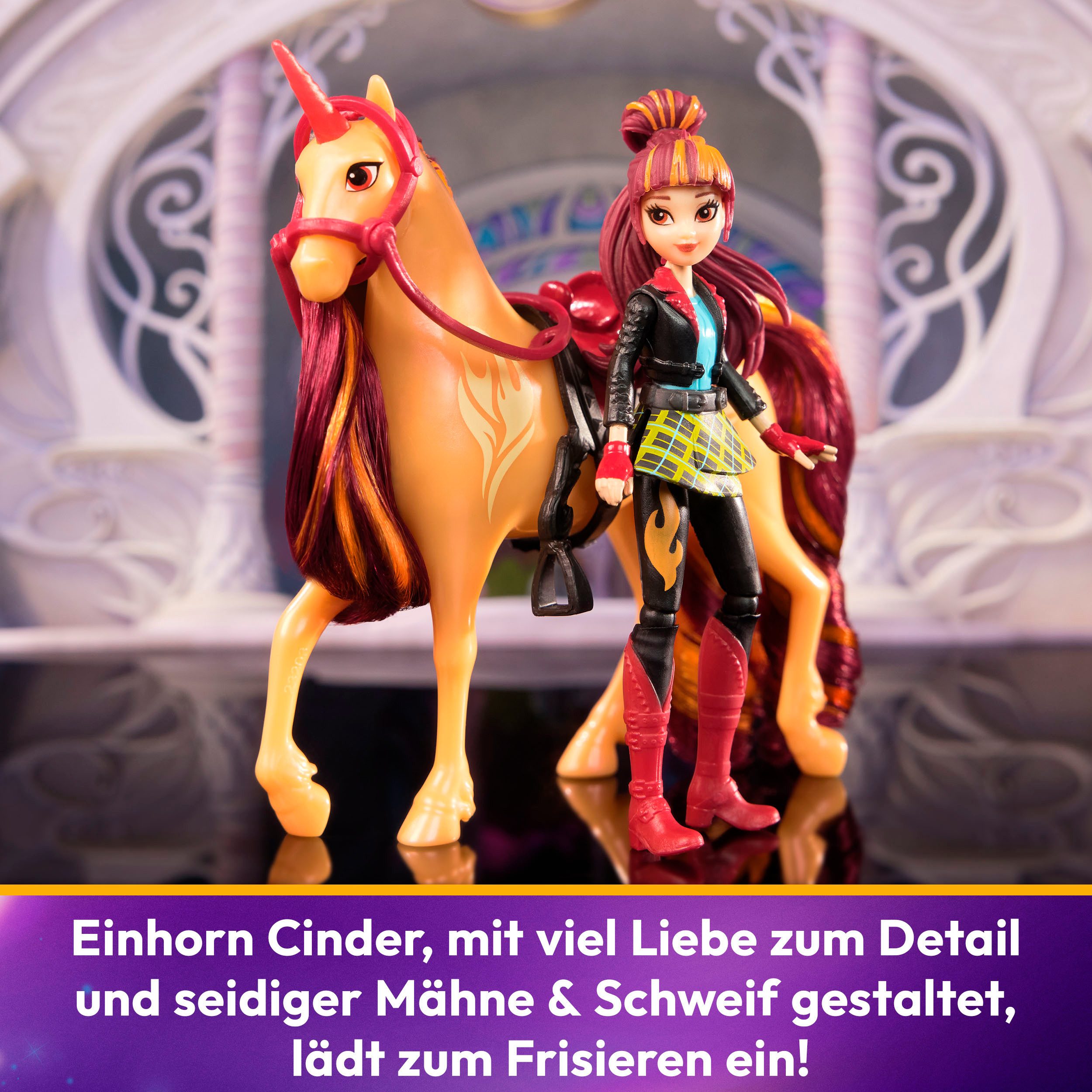 Spin Master Aankleedpop Unicorn Academy Valentina und Einhorn Cinder Set