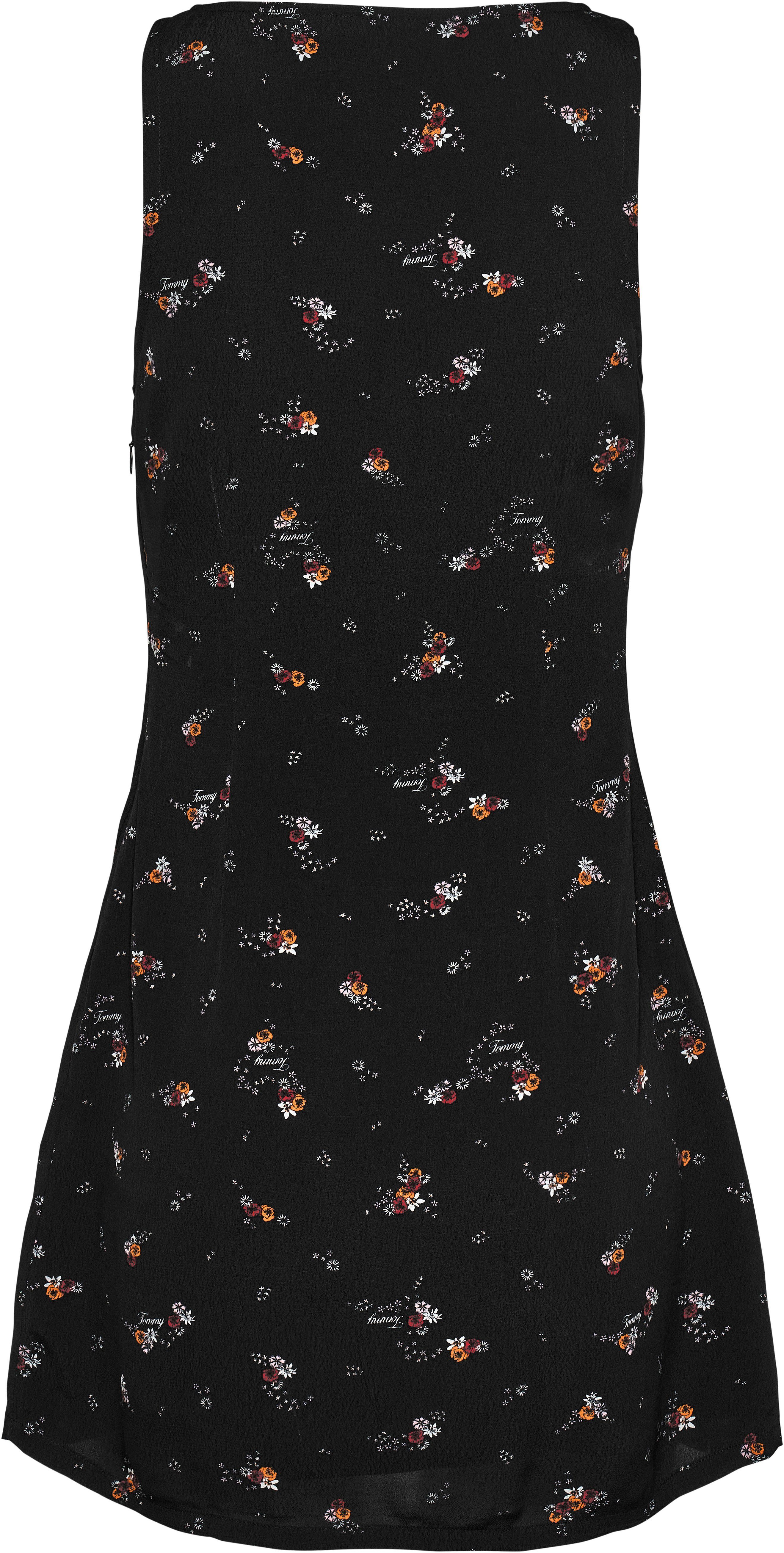 TOMMY JEANS Blousejurk TJW BLACK FLORAL RACER DRESS met bloemenprint modieuze racer vorm