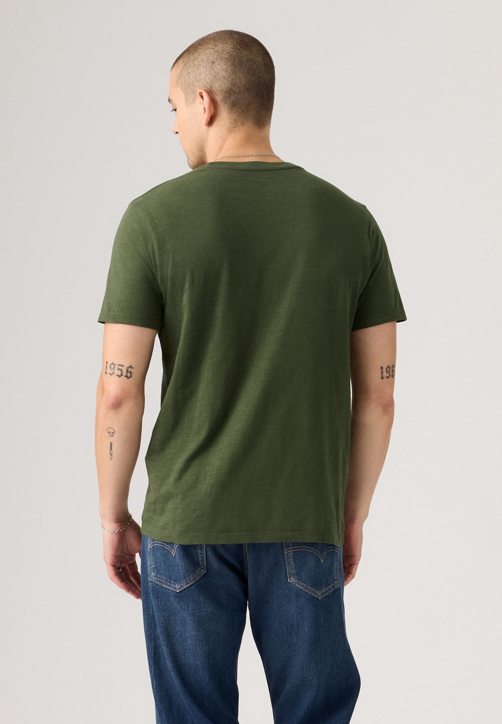 Levi's® T-shirt CLASSIC POCKET TEE