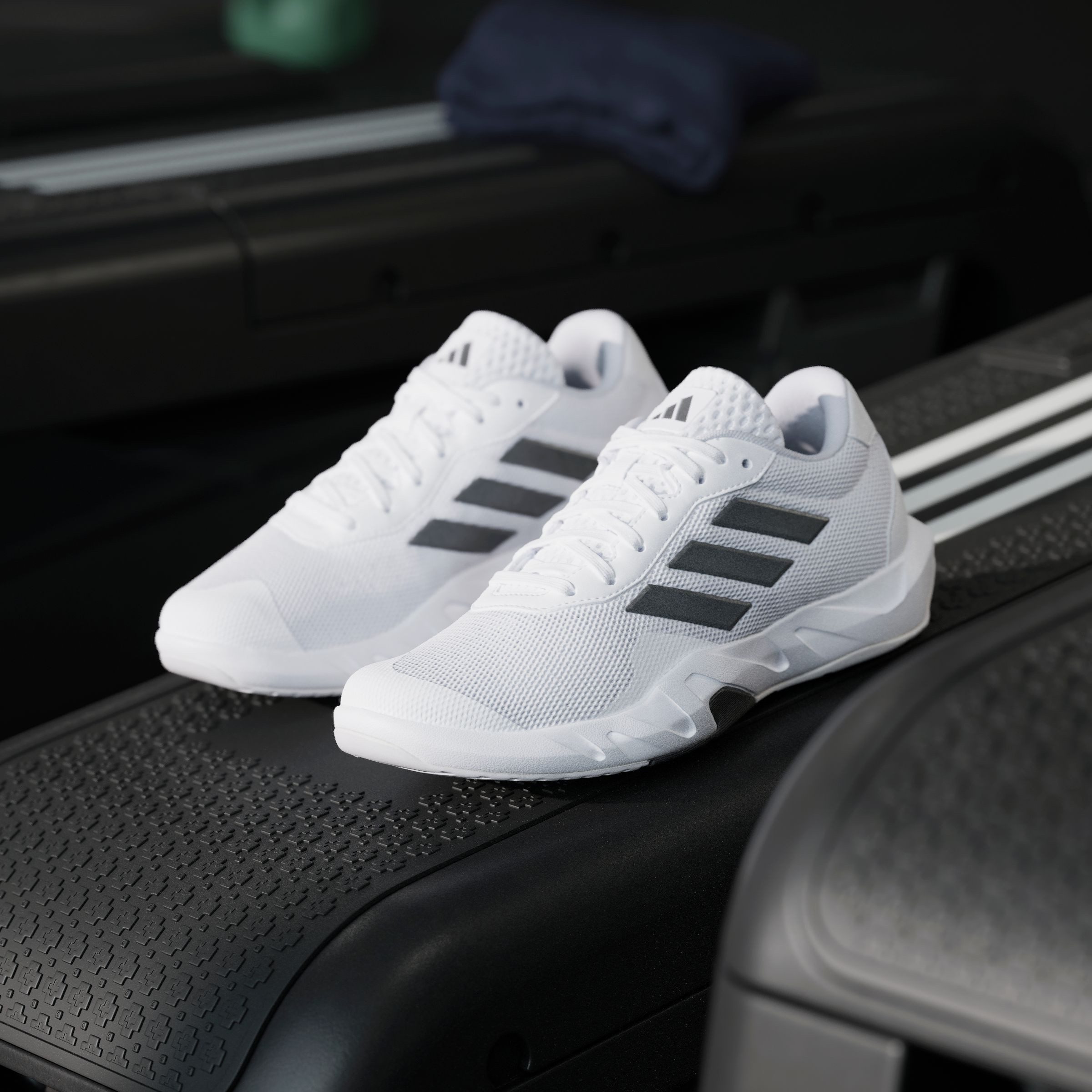 adidas Performance Trainingsschoenen AMPLIMOVE TRAINER