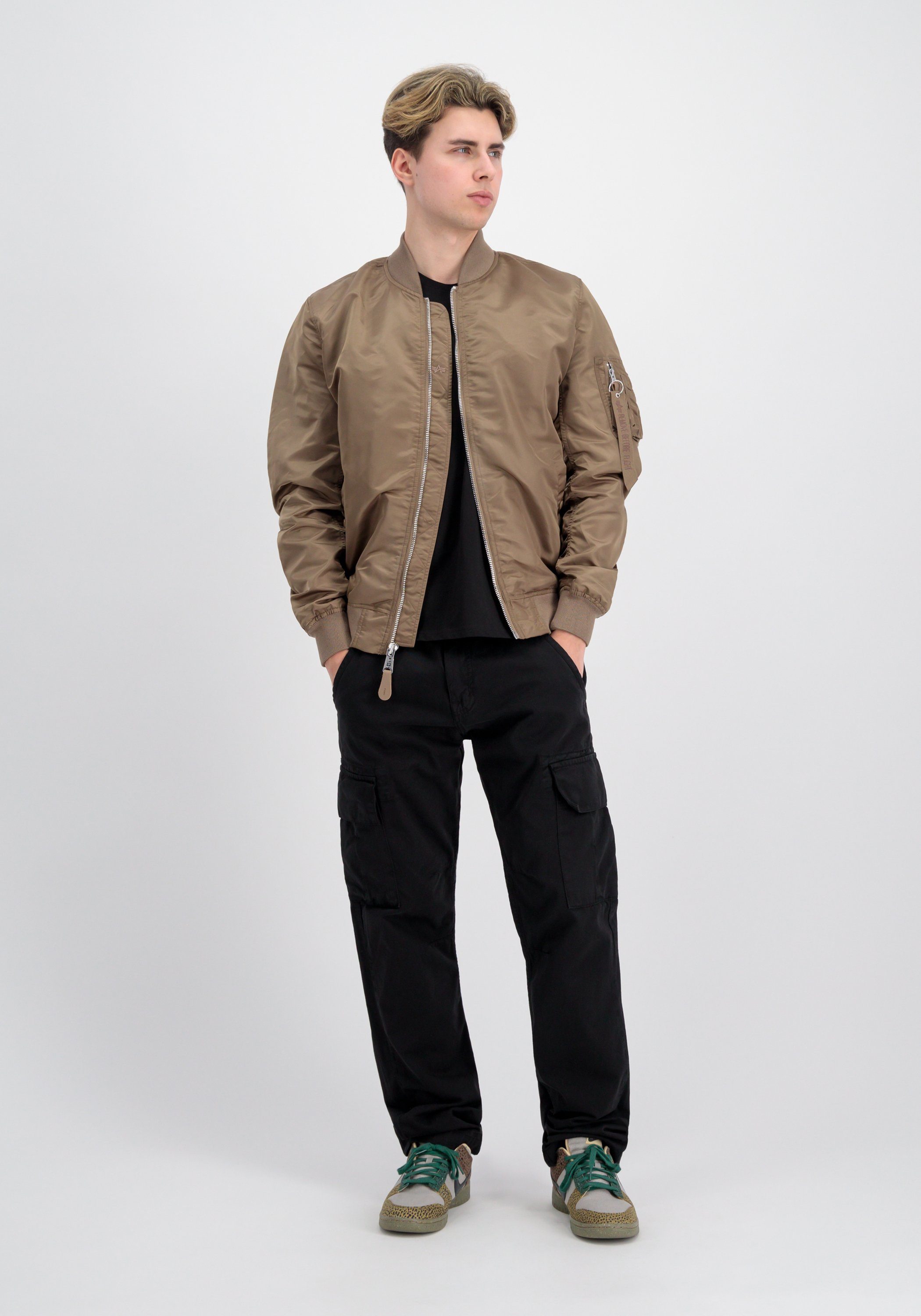Alpha Industries Bomberjack Alpha Industries Men - Bomber Jackets MA-1 VF LW heren jassen maat XL roze